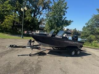 Image of 2024 TRACKER PRO GUIDE V-175 WT