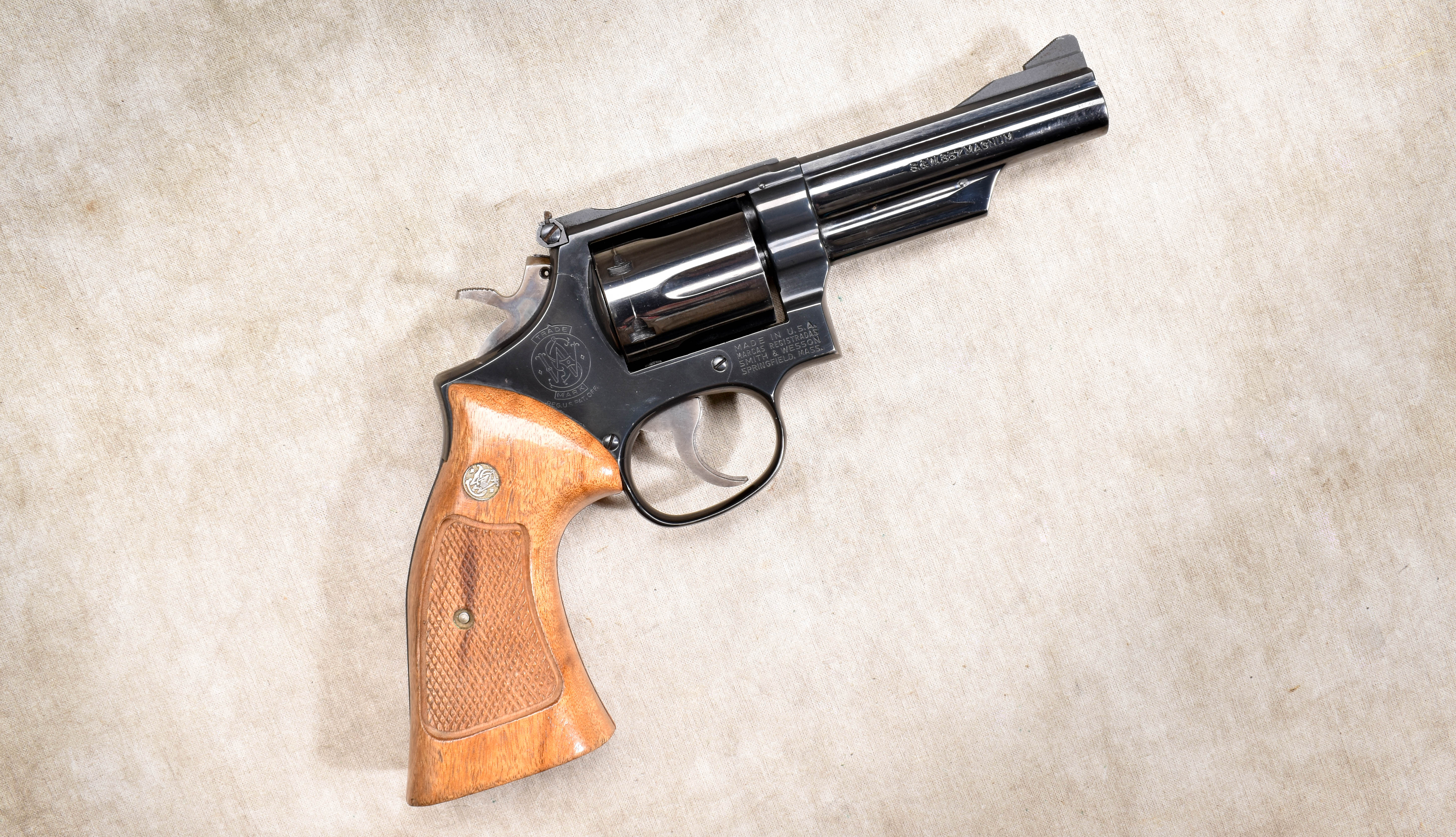 Image of Smith & Wesson ~ Model 19-4 ~ .357 Magnum