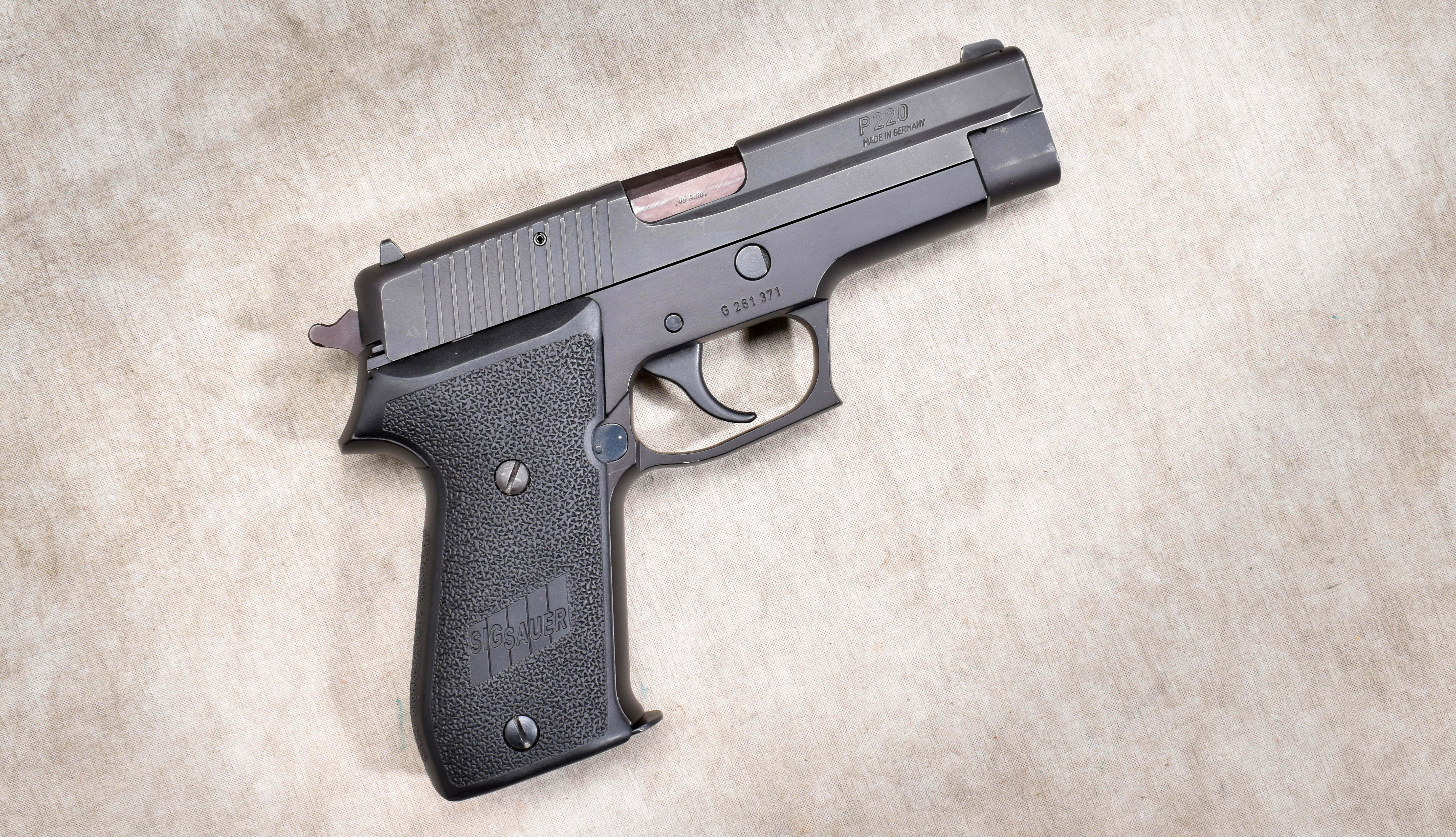 Sig Sauer ~ P220 ~ .45 ACP - Bass Pro Shops