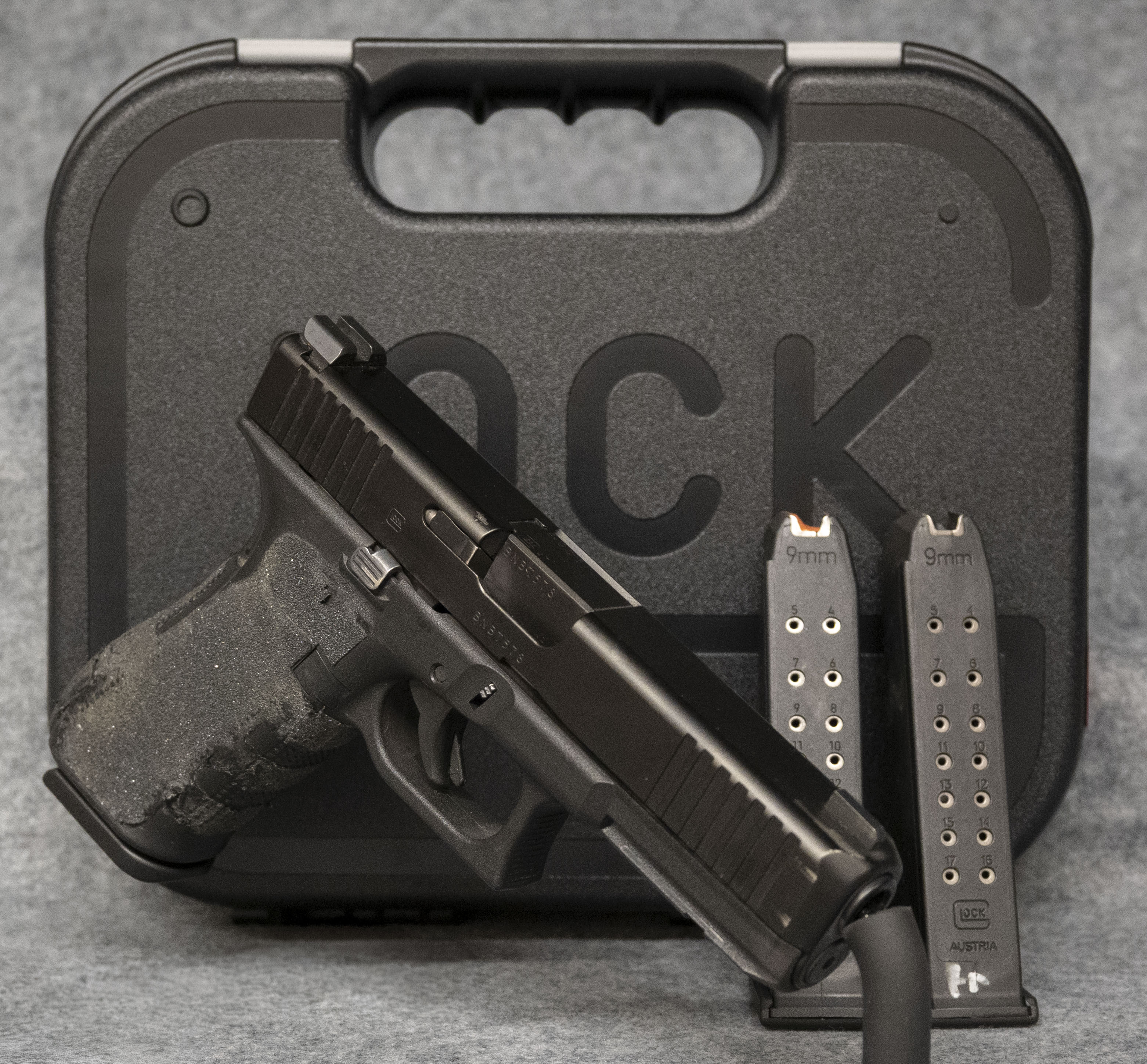 Image of Glock ~ 17 Gen 5 ~ 9MM Luger