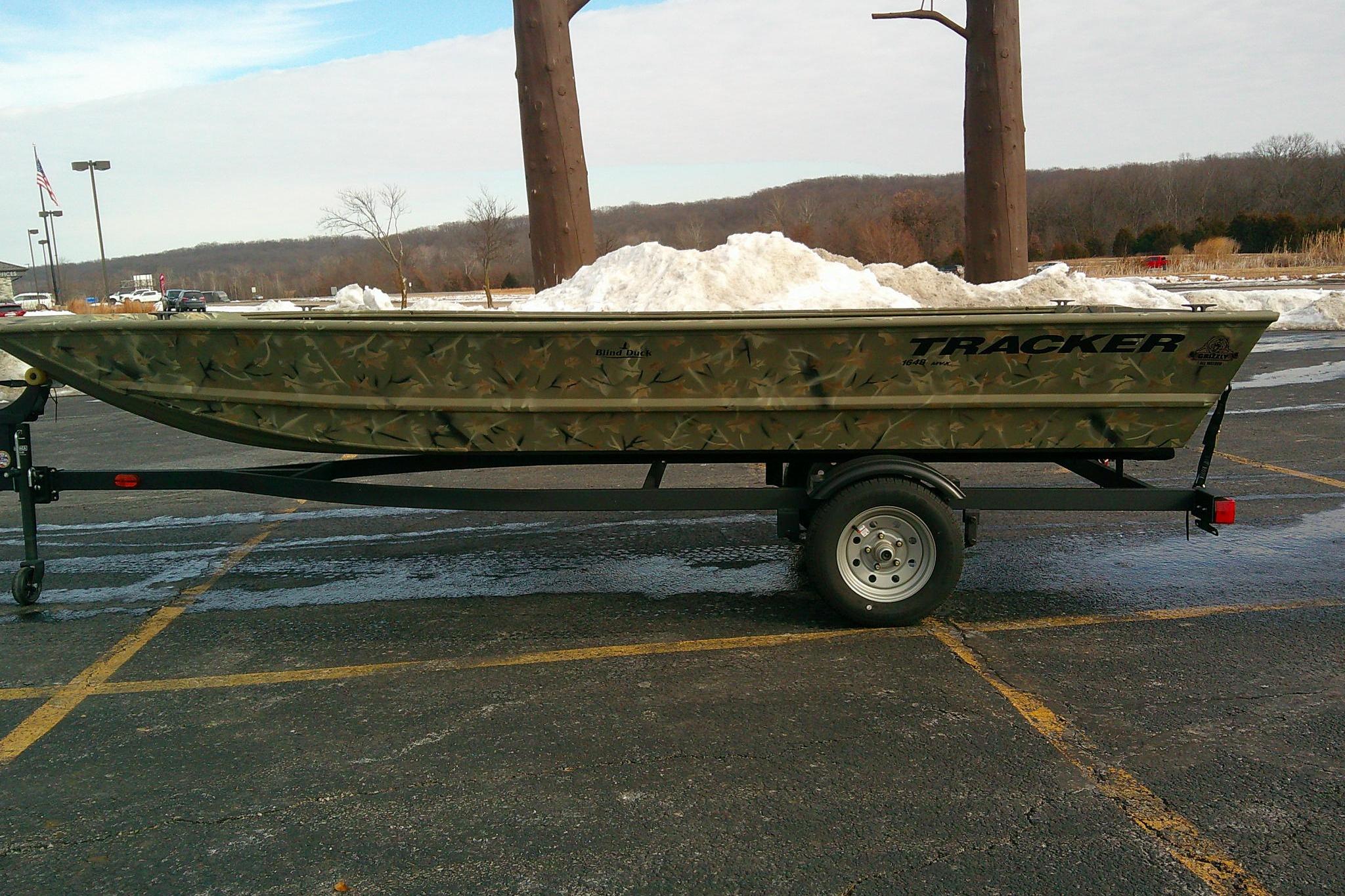 Image of 2025 TRACKER GRIZZLY 1648 UTILITY