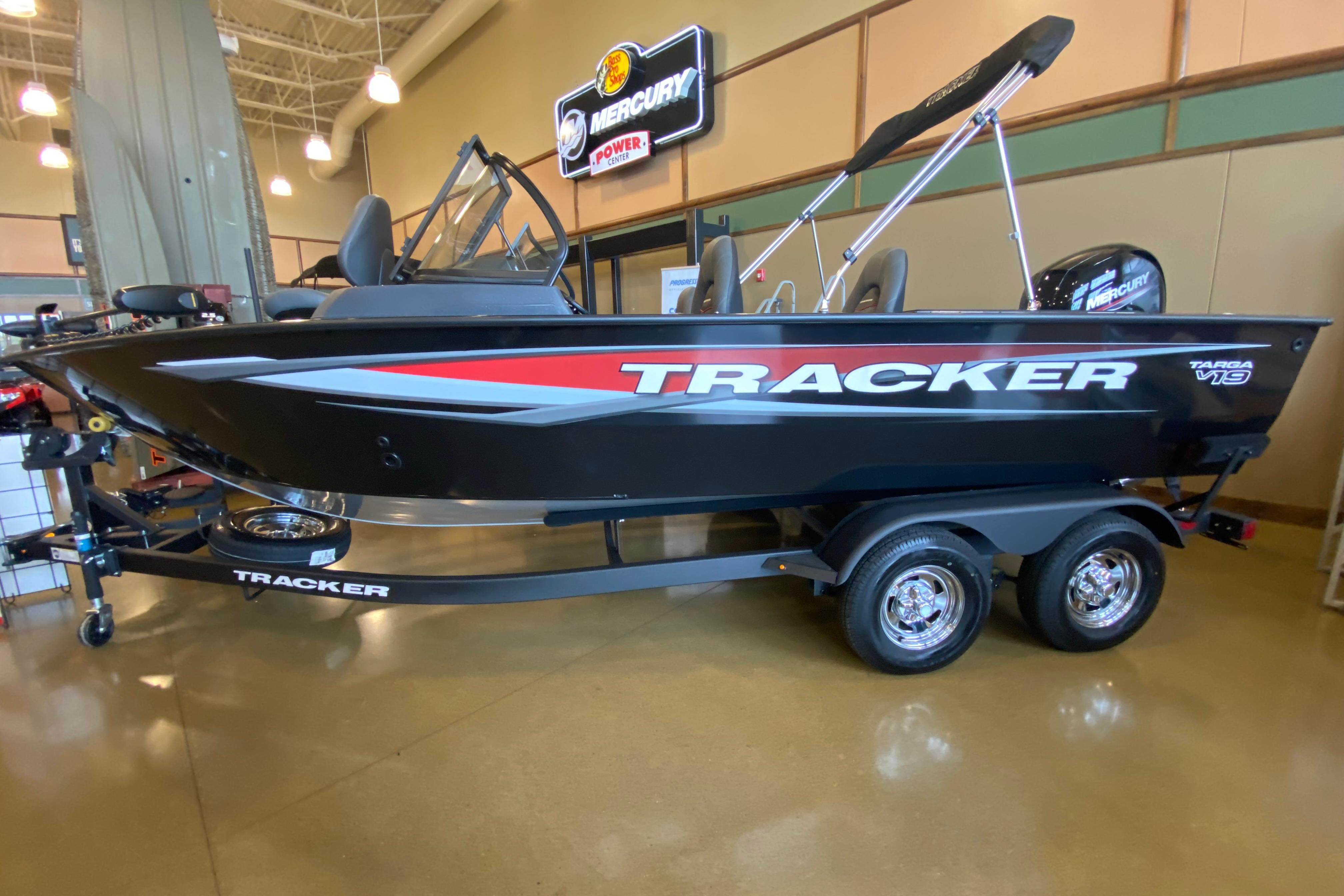 2026 TRACKER TARGA V-19 WT | Cabela's