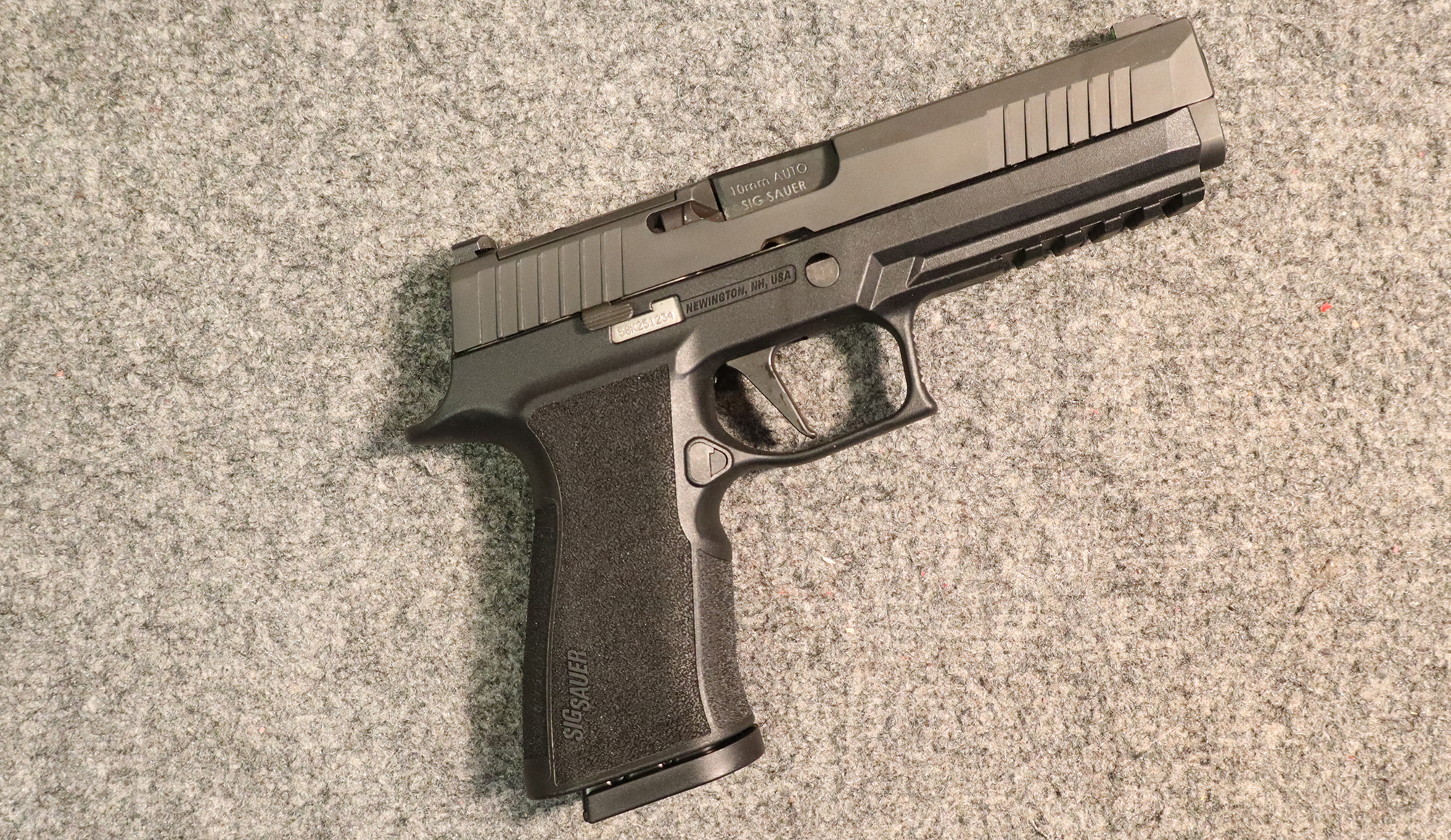 SIG Sauer ~ P320 XTEN ~ 10mm Auto (SKU: 4634005) - Bass Pro Shops