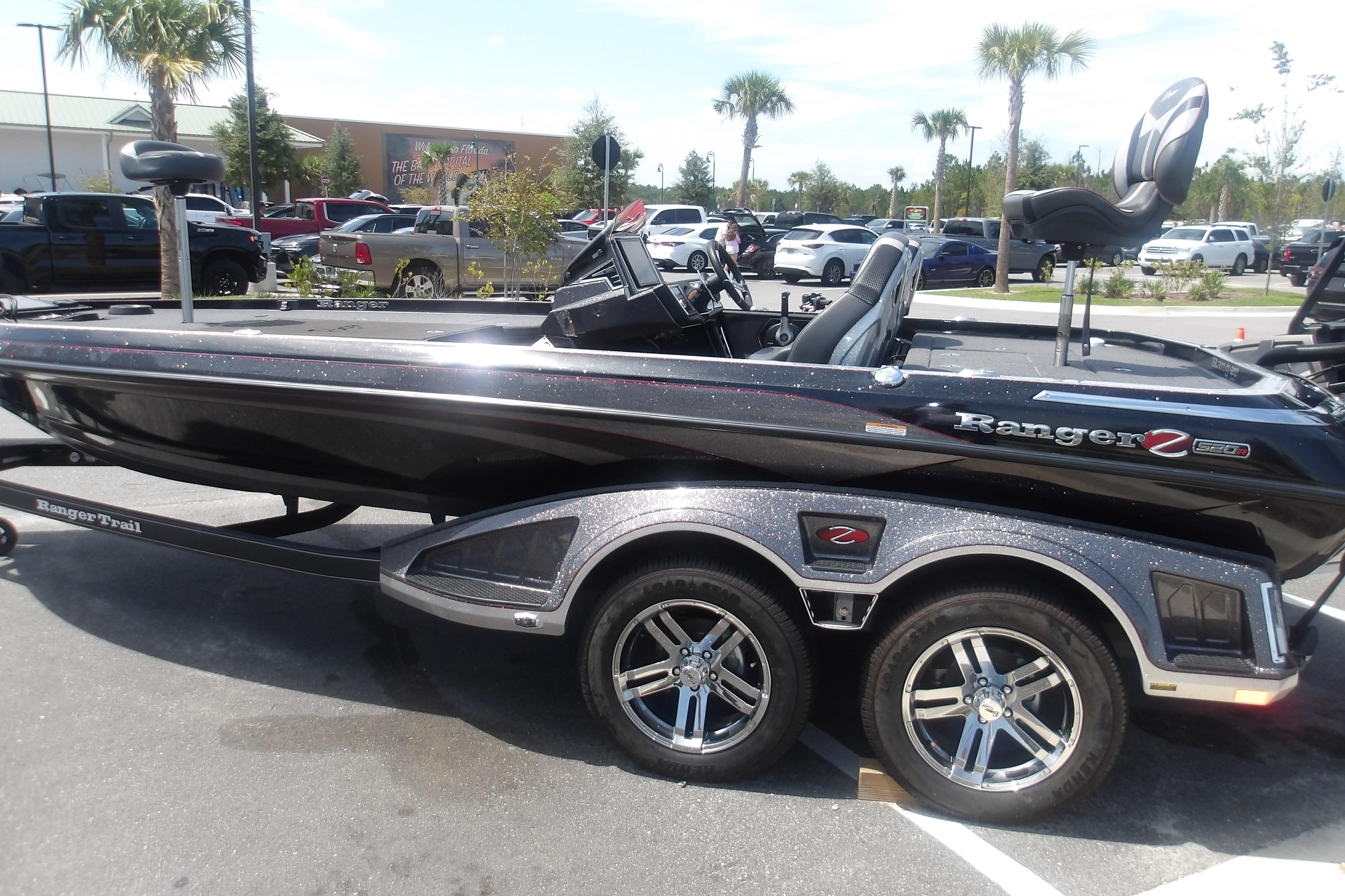 Image of 2025 RANGER Z520R Cup-Equipped