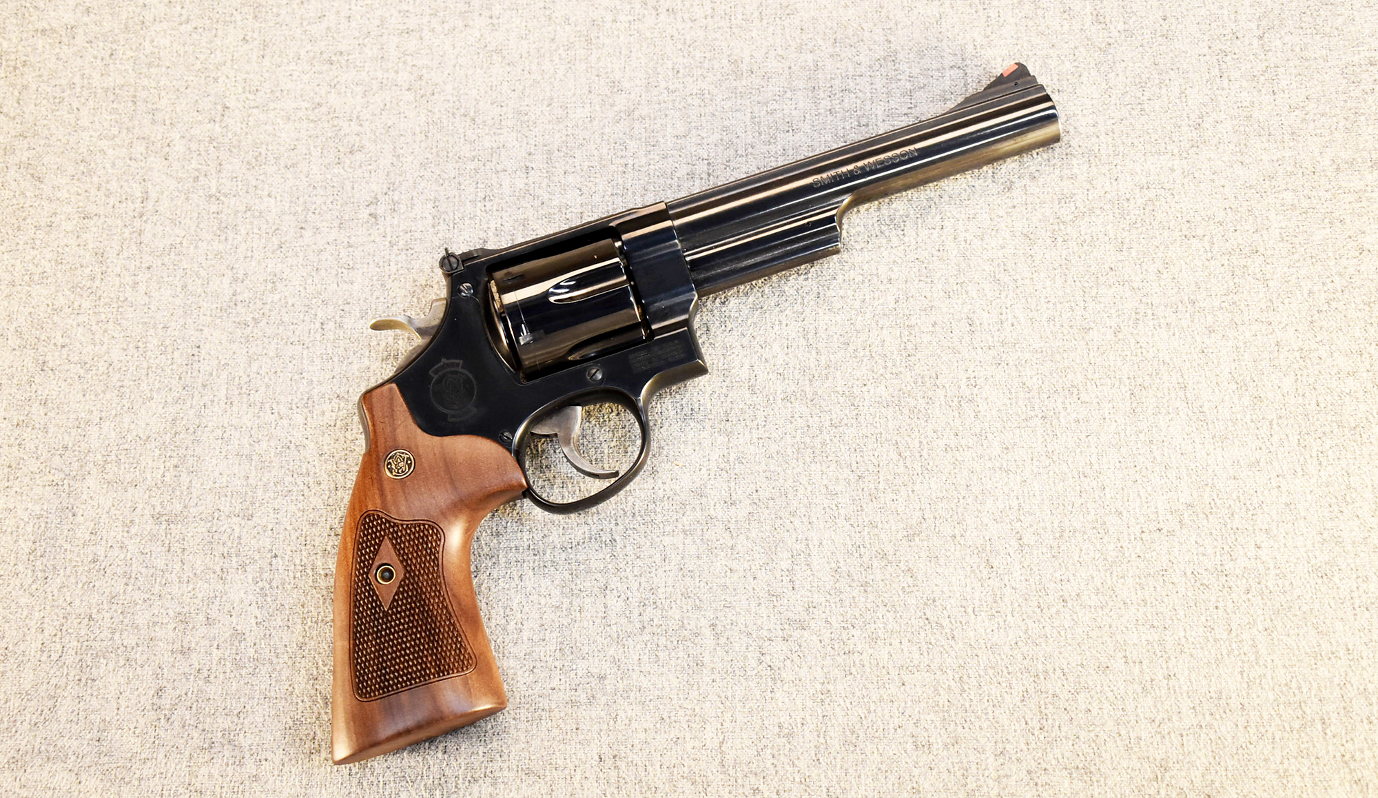 Image of Smith & Wesson ~ Model 29-10 ~ .44 Mag.