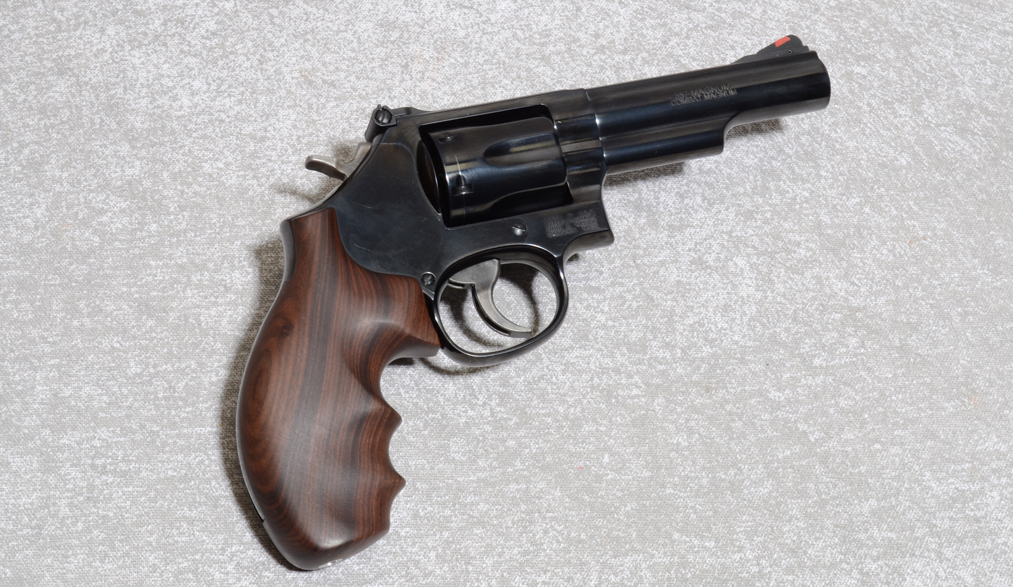 Image of Smith & Wesson 19-10 Revolver, .357 Magnum, 4 1/4 Inch Barrel, 2 3/8 lbs.
