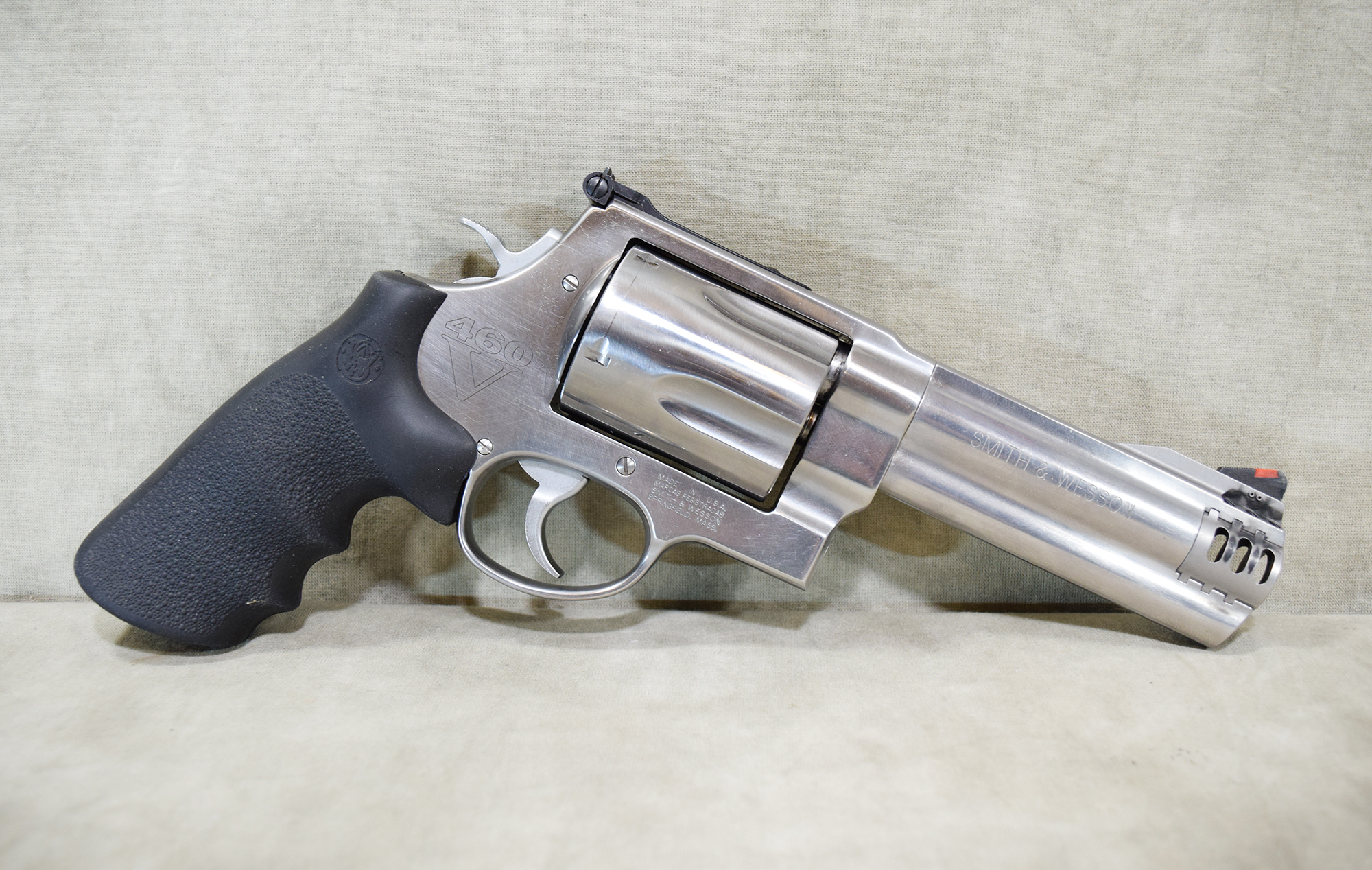 Image of Smith & Wesson~460V~.460 S&W