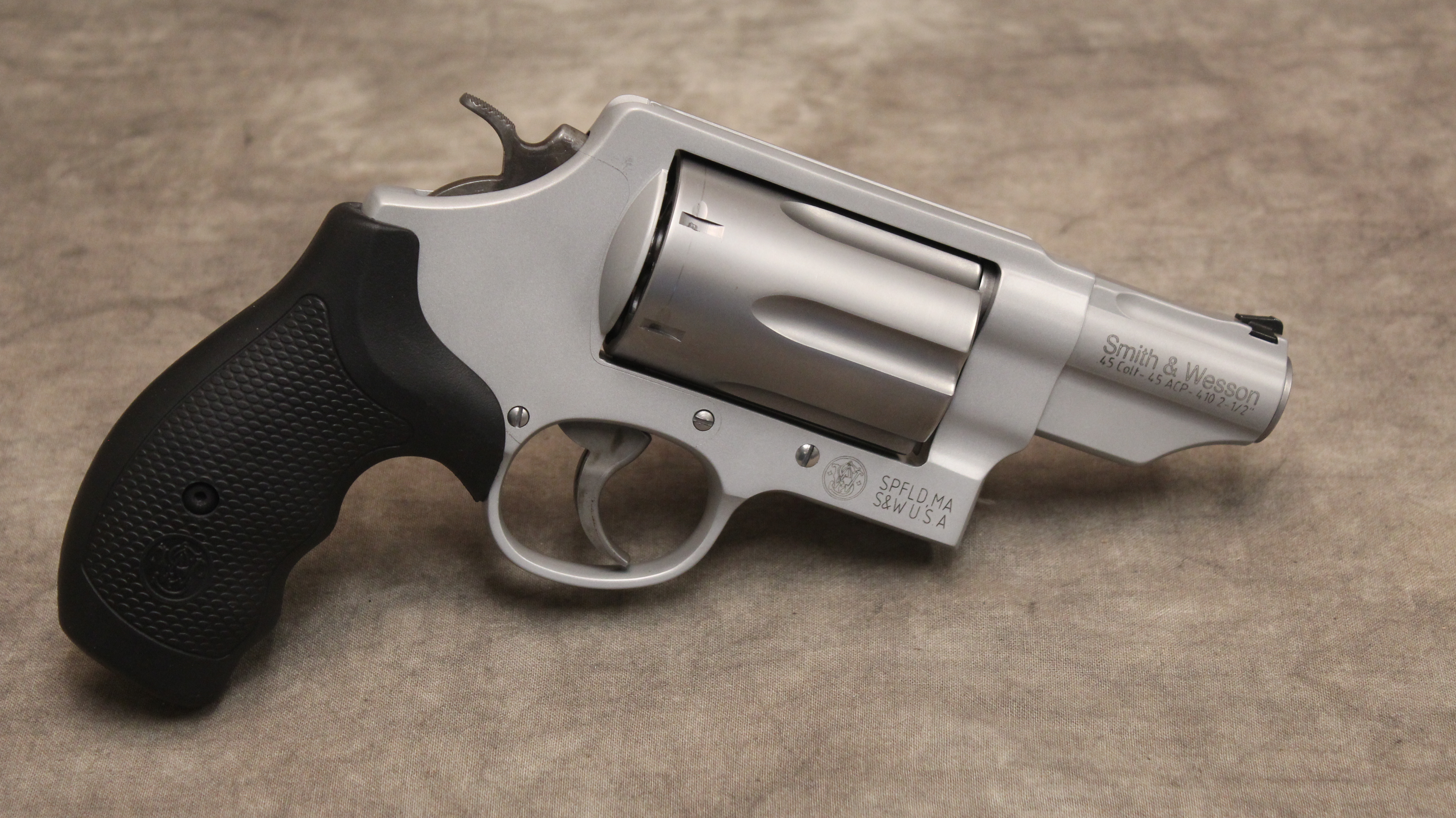 Image of Smith & Wesson ~ Governor ~ .45 Colt, .410, .45 ACP