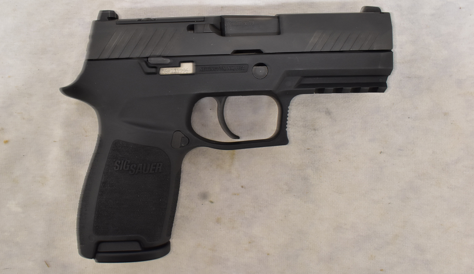 Sig Sauer ~ P320 ~ 9mm Luger - Bass Pro Shops
