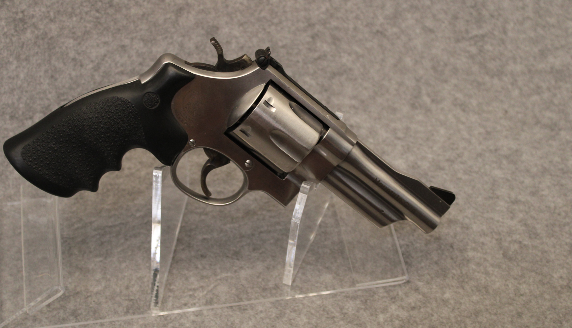 Smith & Wesson~Model 629-4~44 Magnum - Bass Pro Shops