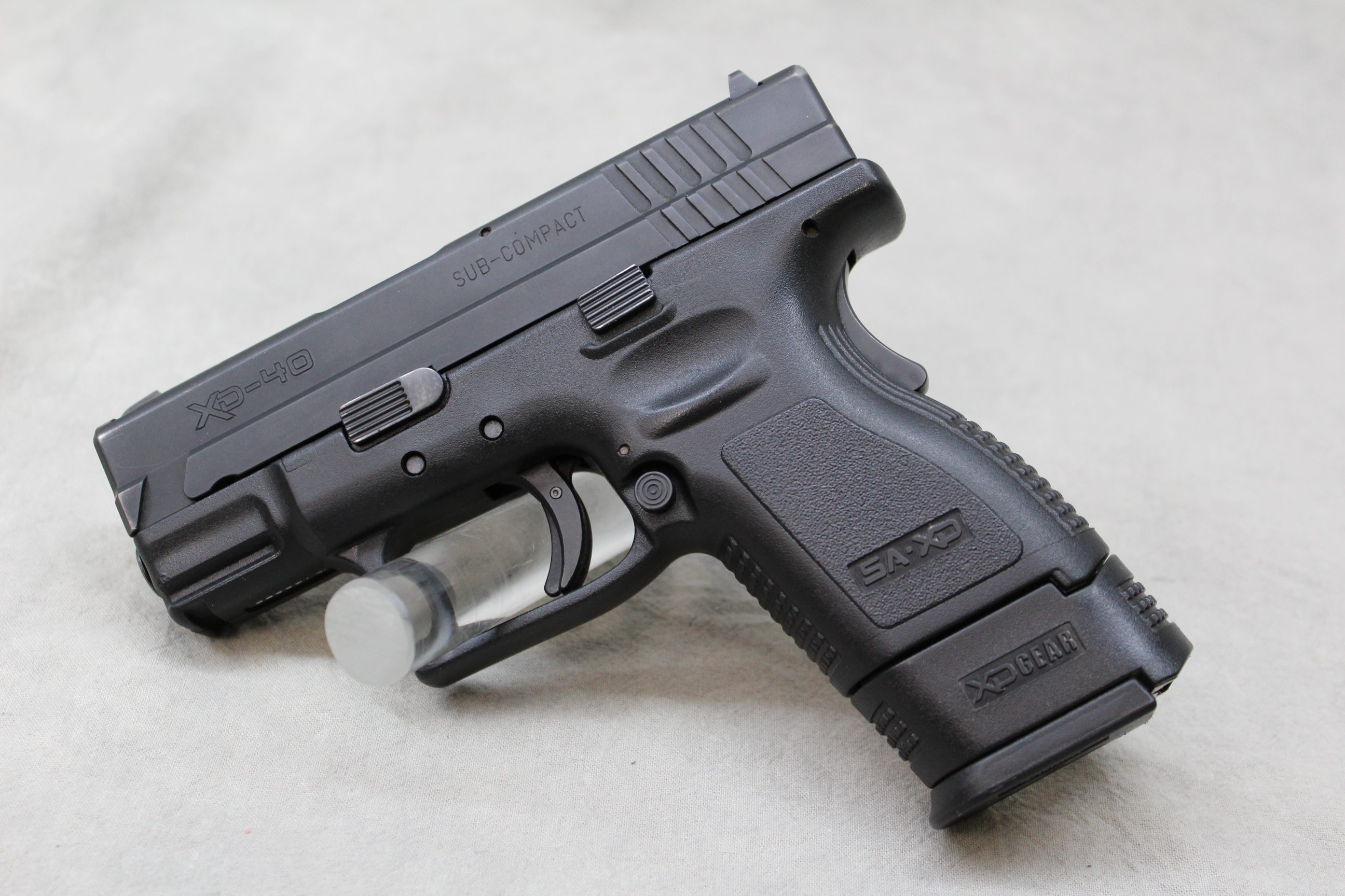 Springfield XD-40 ~.40 S&W~ - Bass Pro Shops