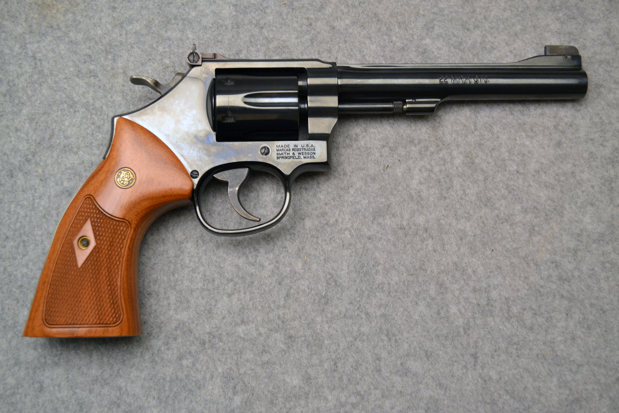 Image of Smith & Wesson ~ 48-7 ~ .22 MRF