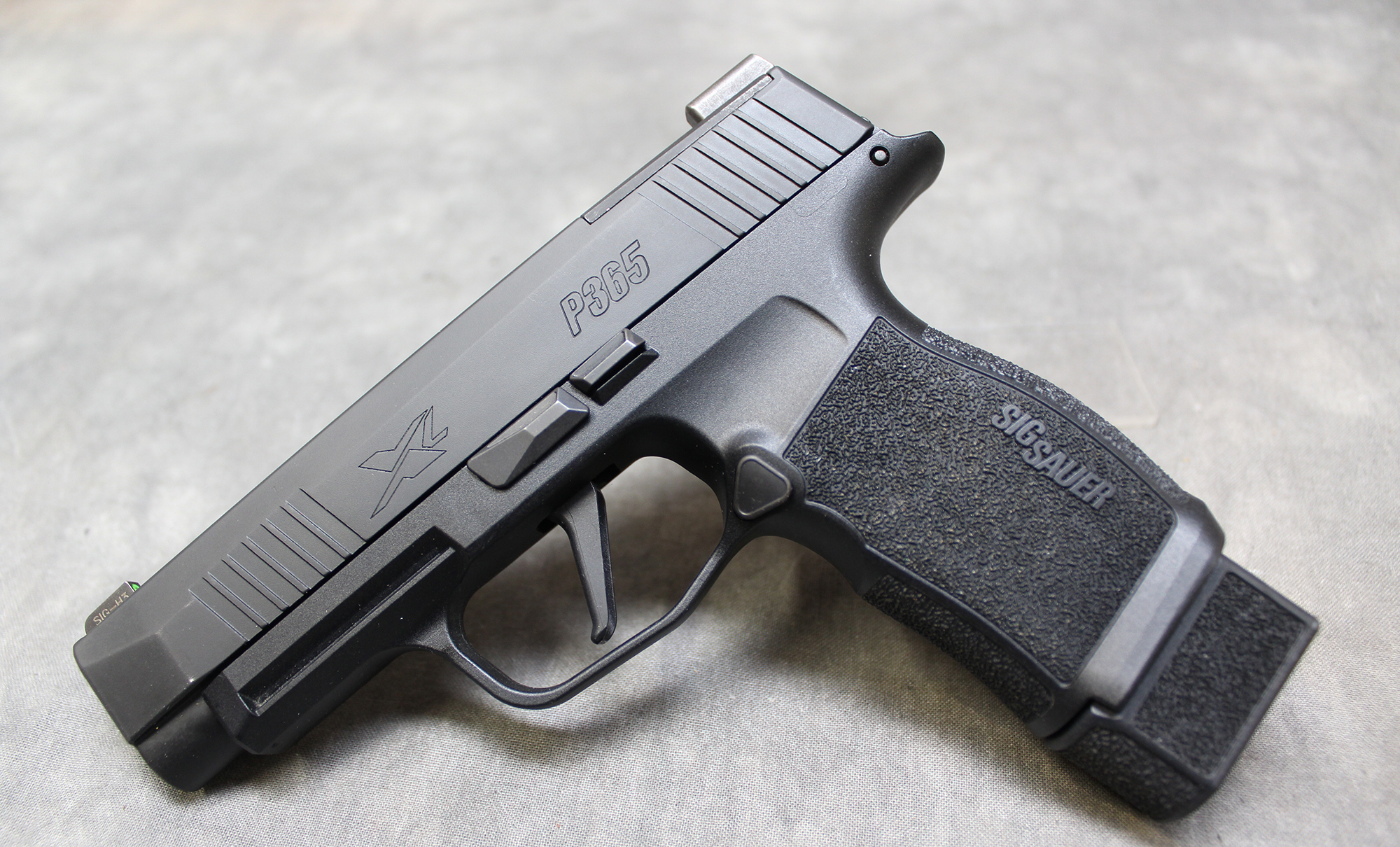 SIG SAUER ~ P365 XL ~ 9MM LUGER - Bass Pro Shops
