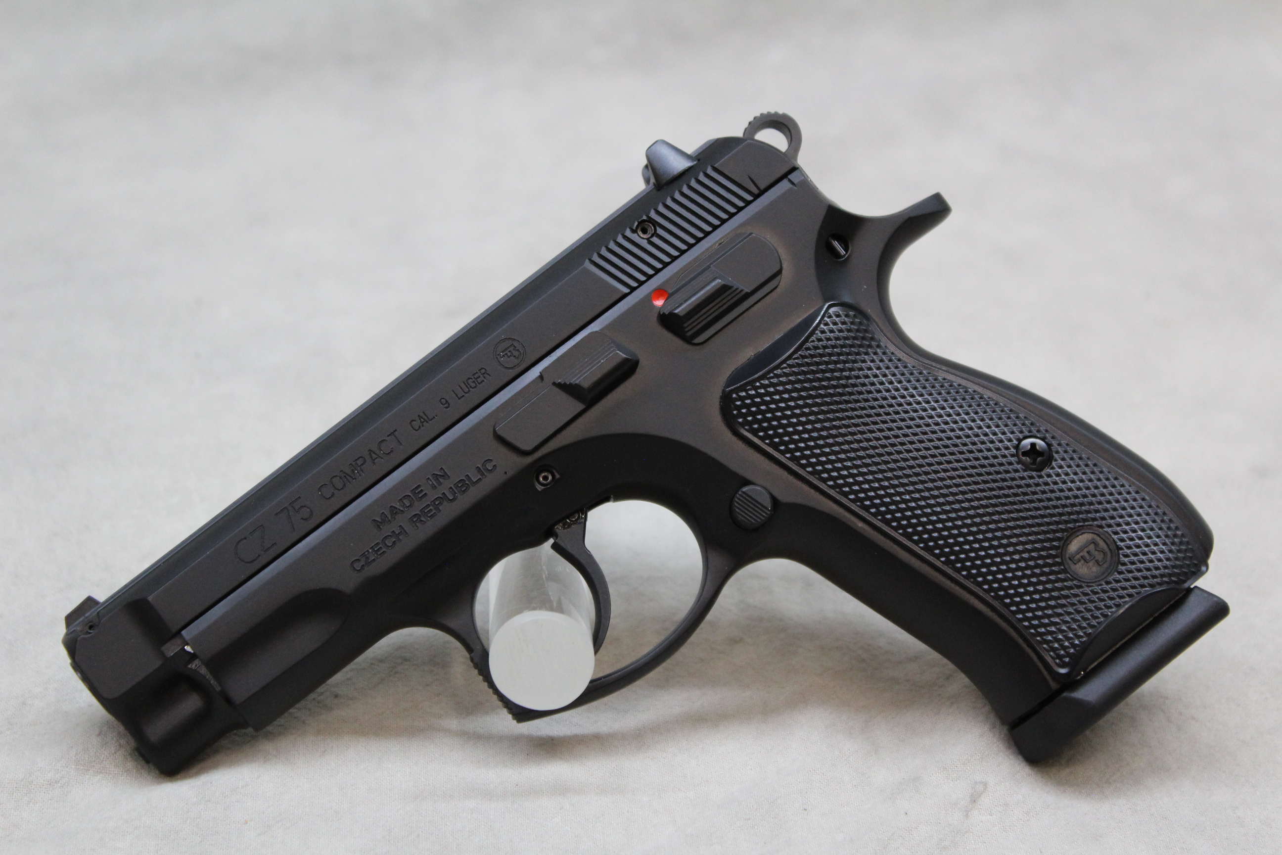 Image of CZ 75 Compact ~9mm Luger~