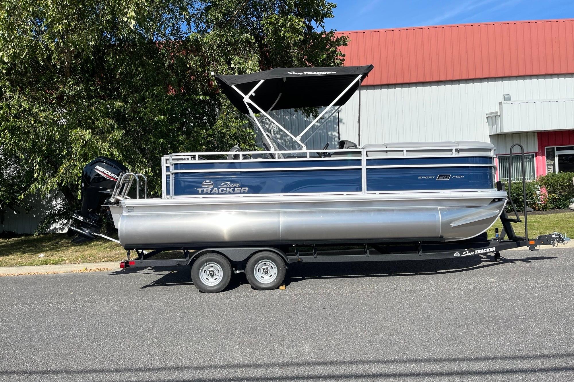 Image of 2026 SUN TRACKER SPORTFISH™ 20 DLX
