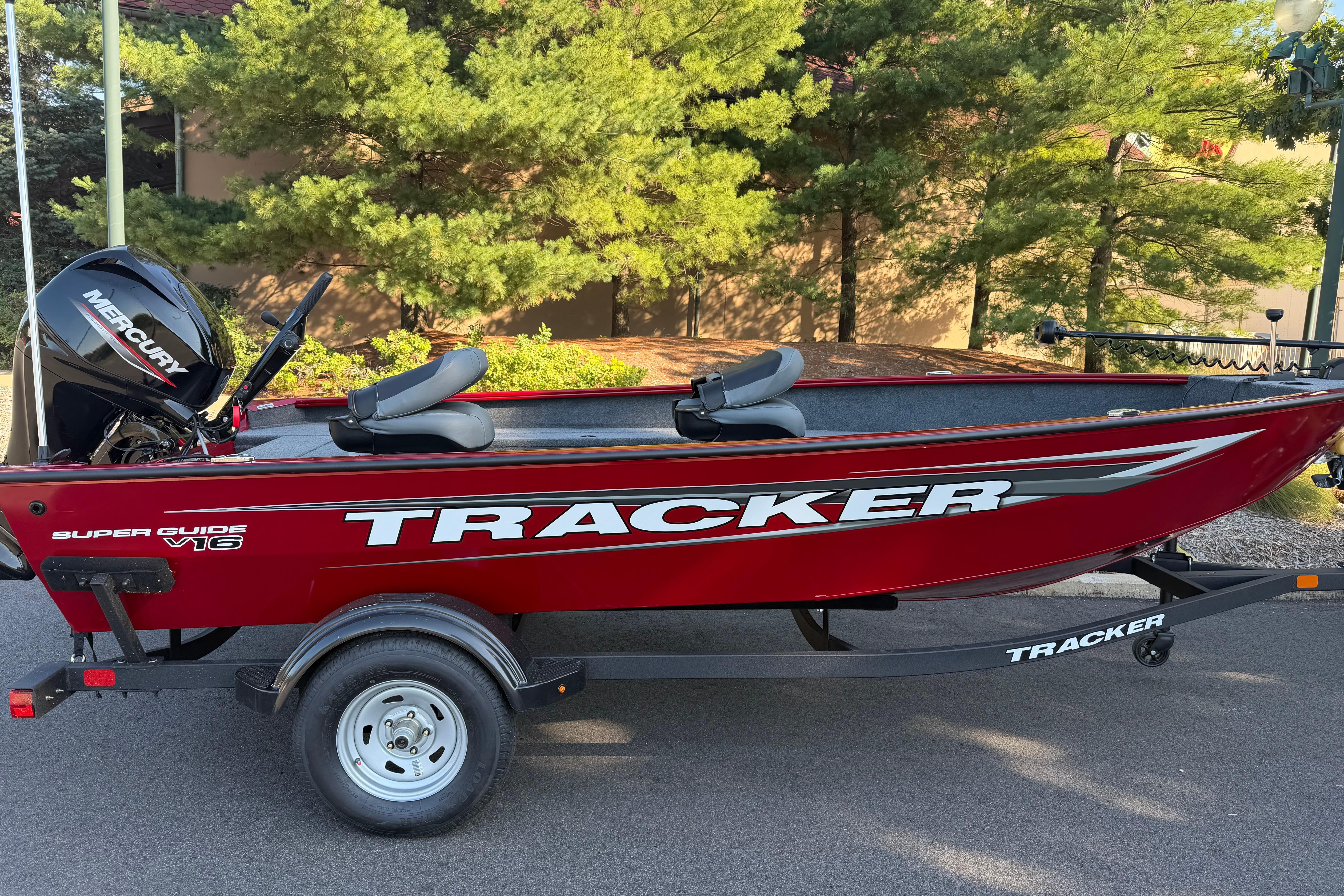 Image of 2026 TRACKER SUPER GUIDE™ V-16 T