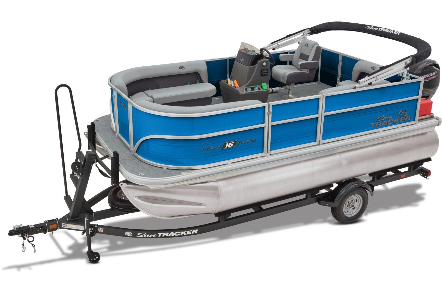 Image of 2026 SUN TRACKER PARTY BARGE® 16 DLX