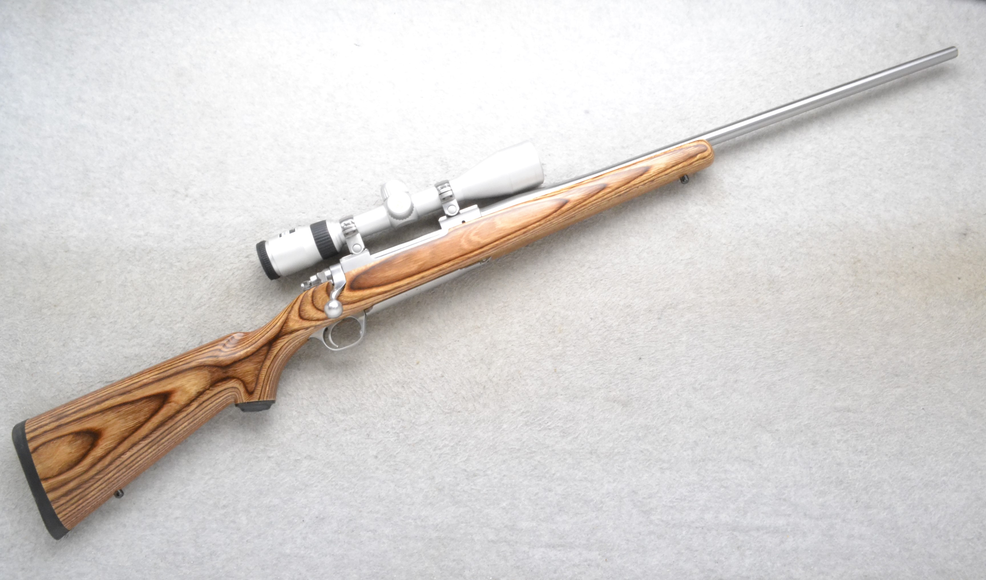 Image of Ruger ~ M77 MKII ~ 7MM Remington Magnum