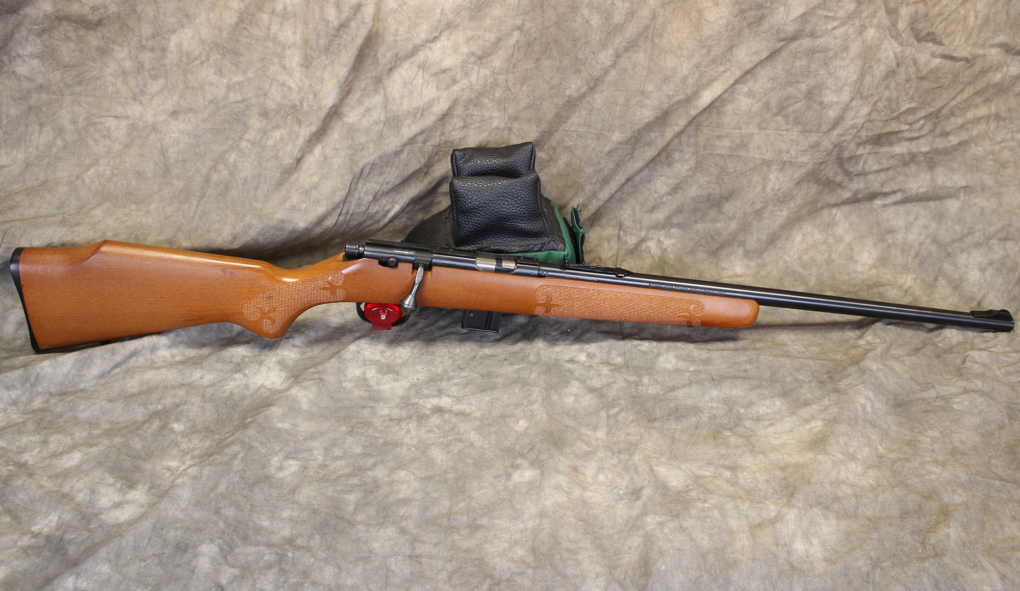 Marlin ~ 925M ~ .22 WMR - Bass Pro Shops