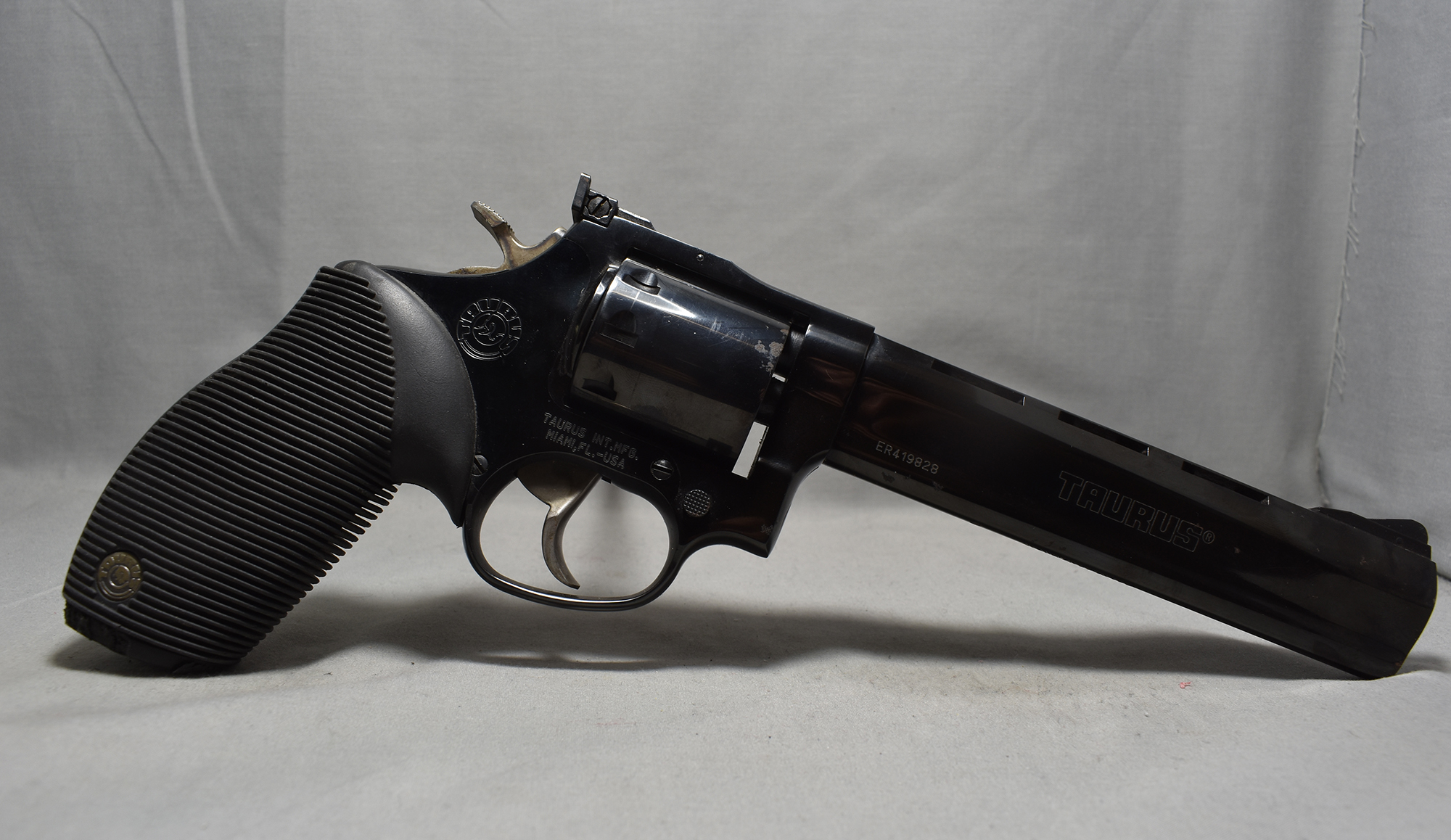 Taurus ~ Tracker ~ .22 Long Rifle/.22 Magnum - Bass Pro Shops