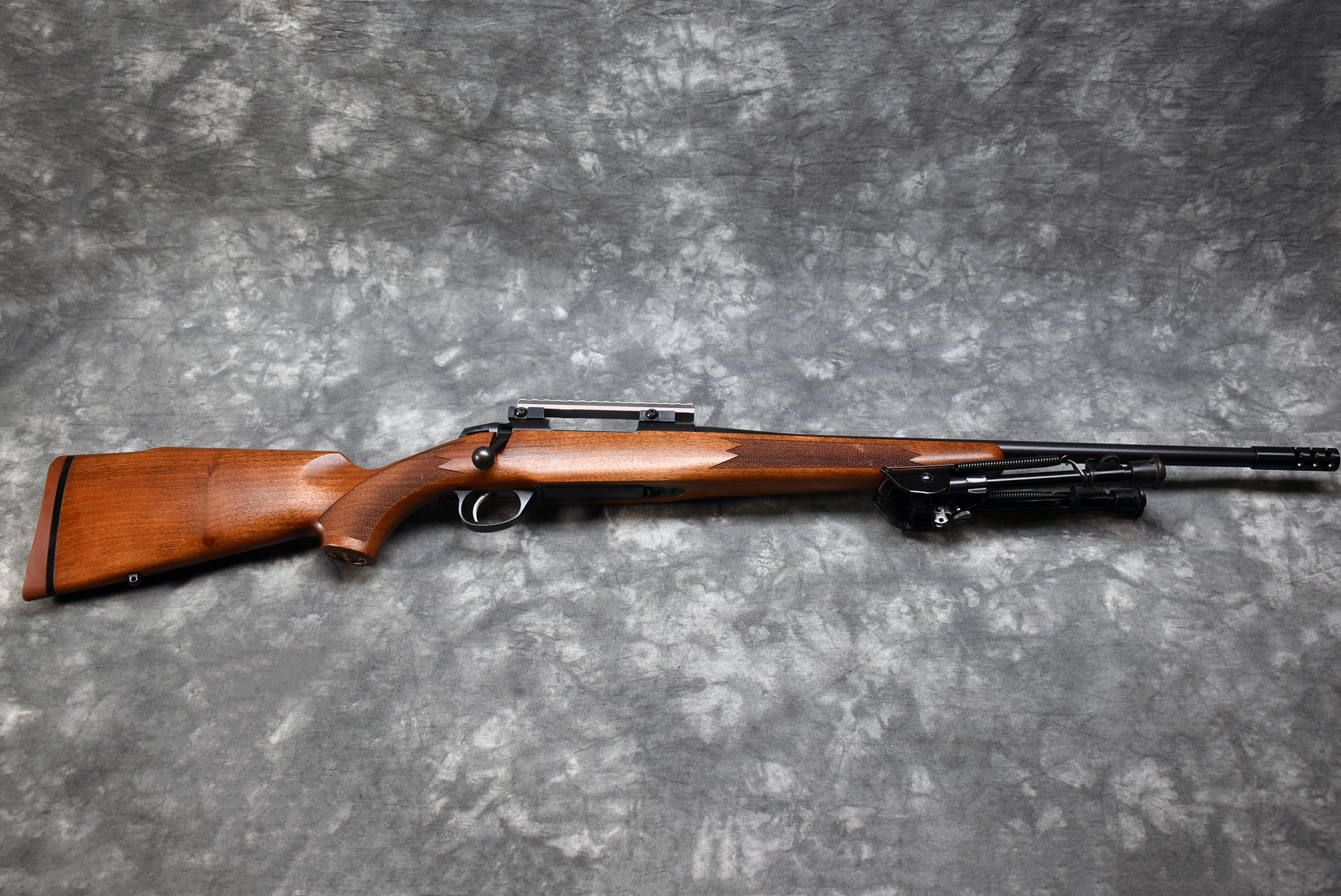 Image of Sako ~ 85S ~ .243 Winchester