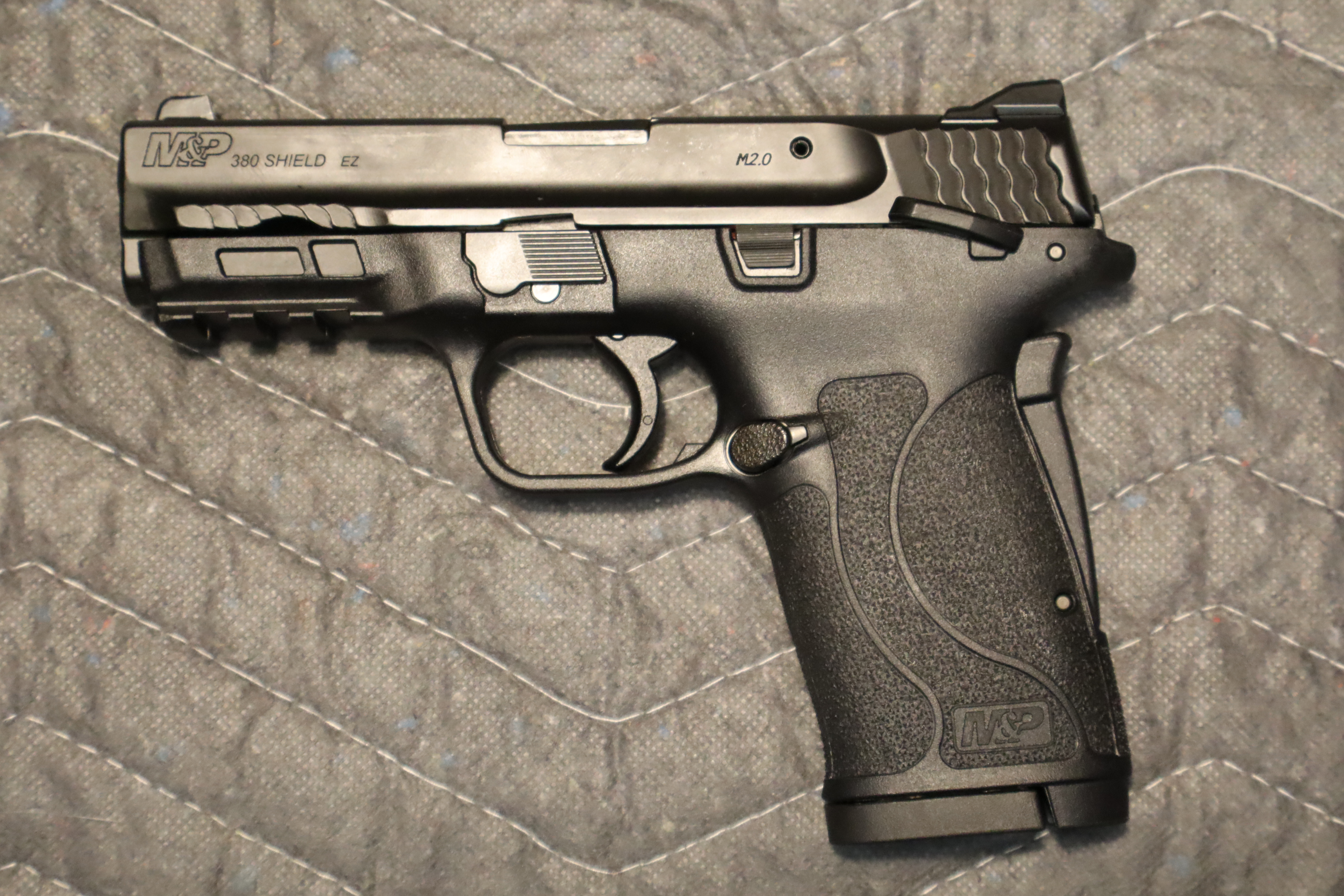 Image of SMITH & WESSON M&P380 SHIELD EZ