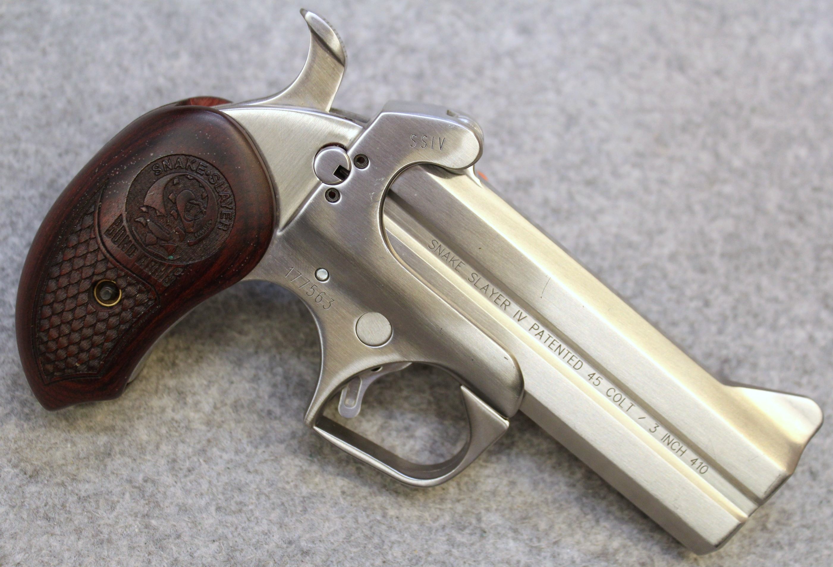 Image of "Bond Arms ~ Snake Slayer IV ~ .45 LC/.410 Ga 3"""