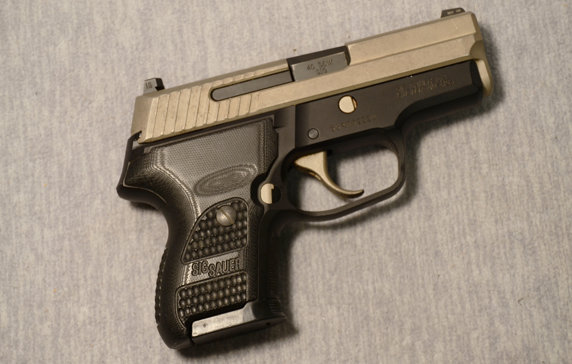 Image of Sig Sauer Inc ~ P224 DAK ~ .40 Smith & Wesson