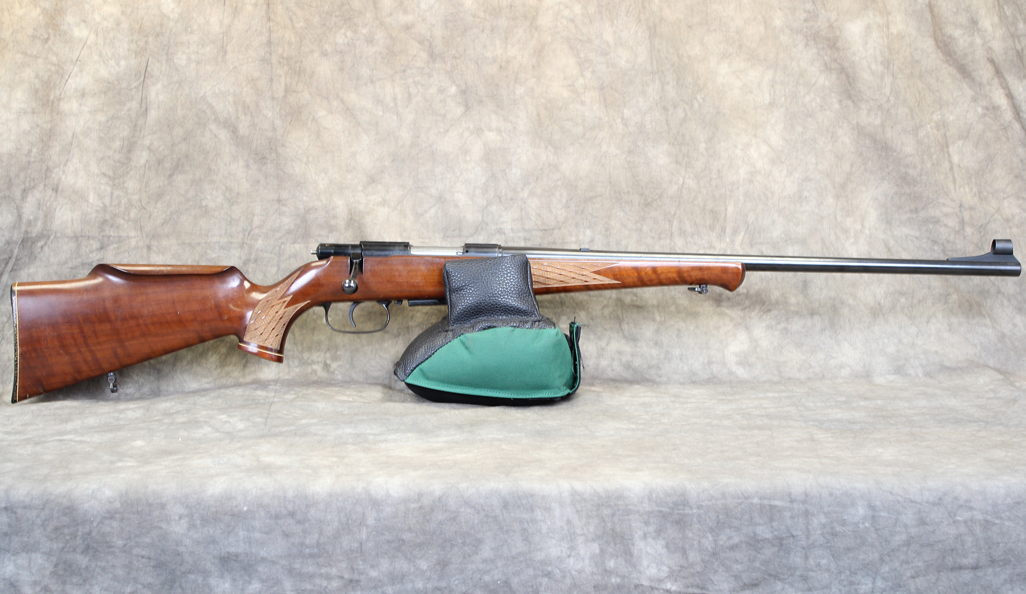 Image of Anschutz ~ 1700 ~ .222 Remington