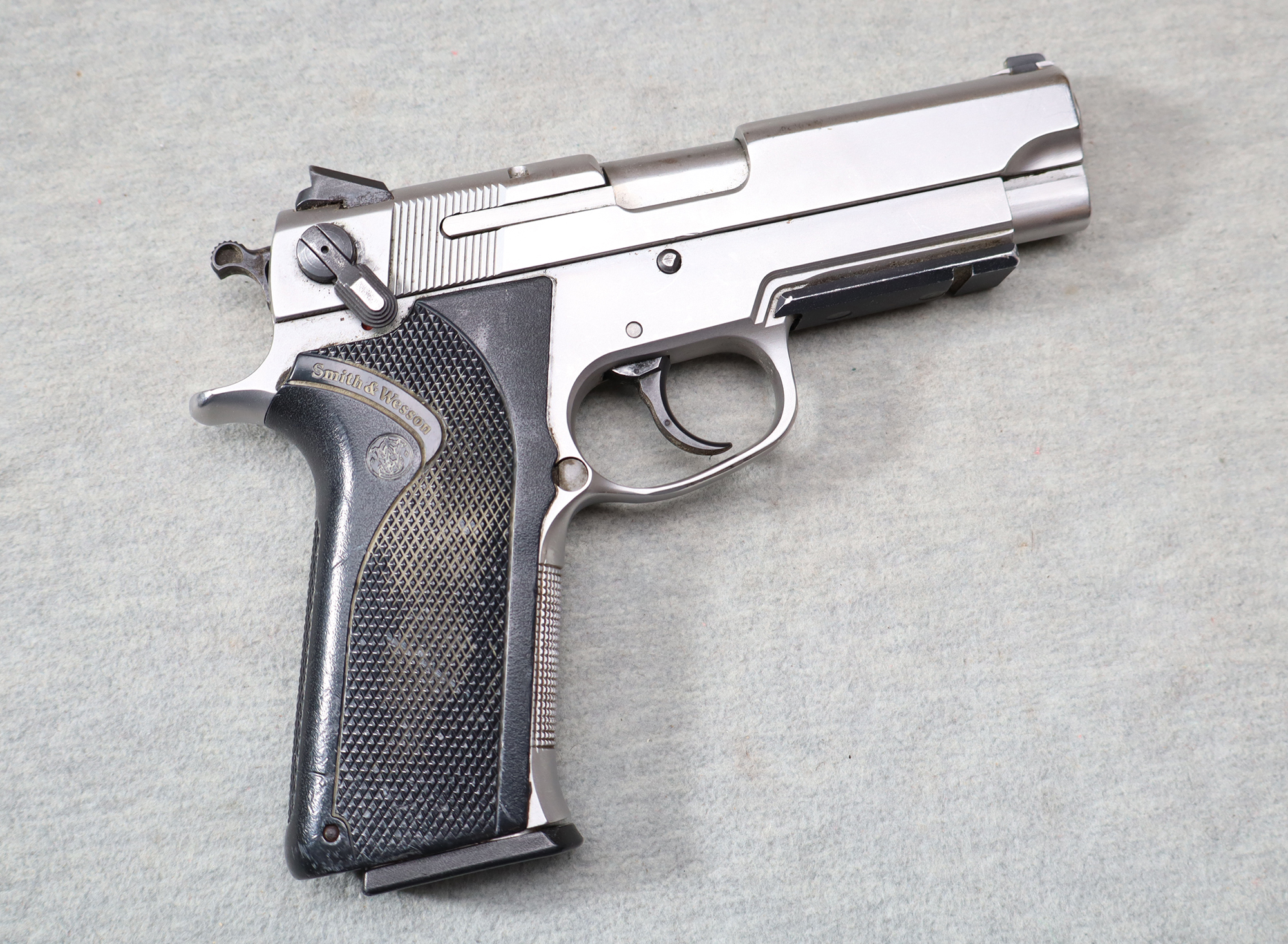 Smith & Wesson ~ 45 Tactical ~ .45 Auto - Bass Pro Shops