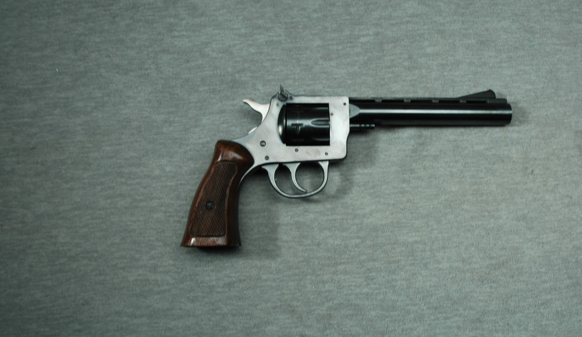 H&R ~ 940 ~ .22 Long Rifle - Bass Pro Shops