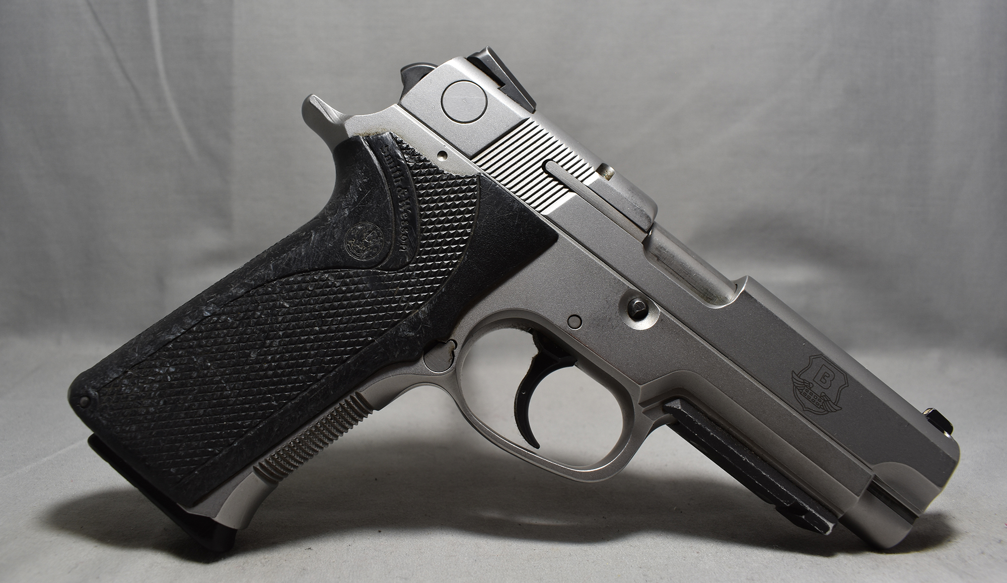 Smith & Wesson ~ Model 4046TSW Tactical ~ .40 S&W - Bass Pro Shops