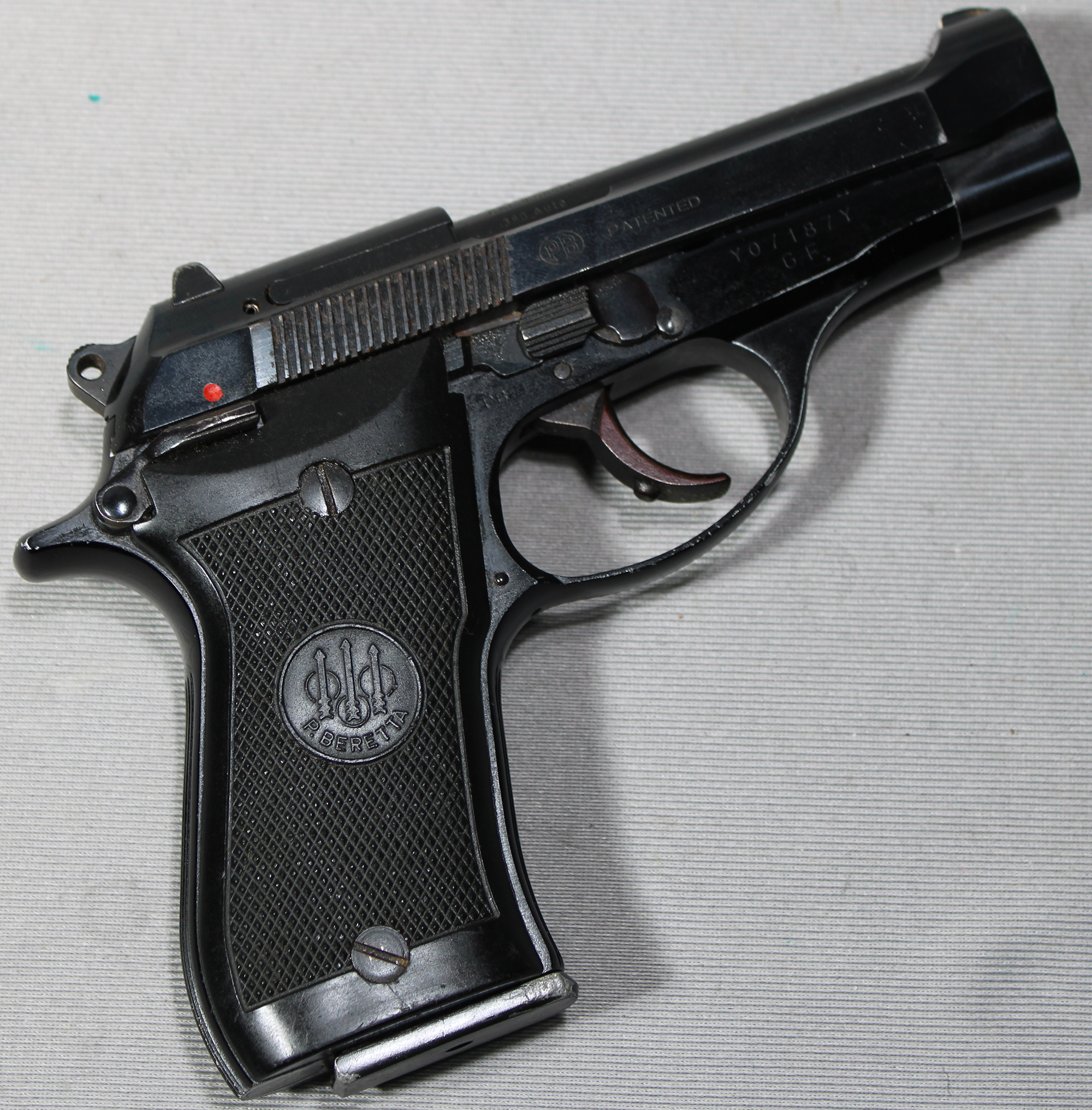 Pietro Beretta ~ 85 BB ~ 9mm Short (.380 ACP) - Beretta