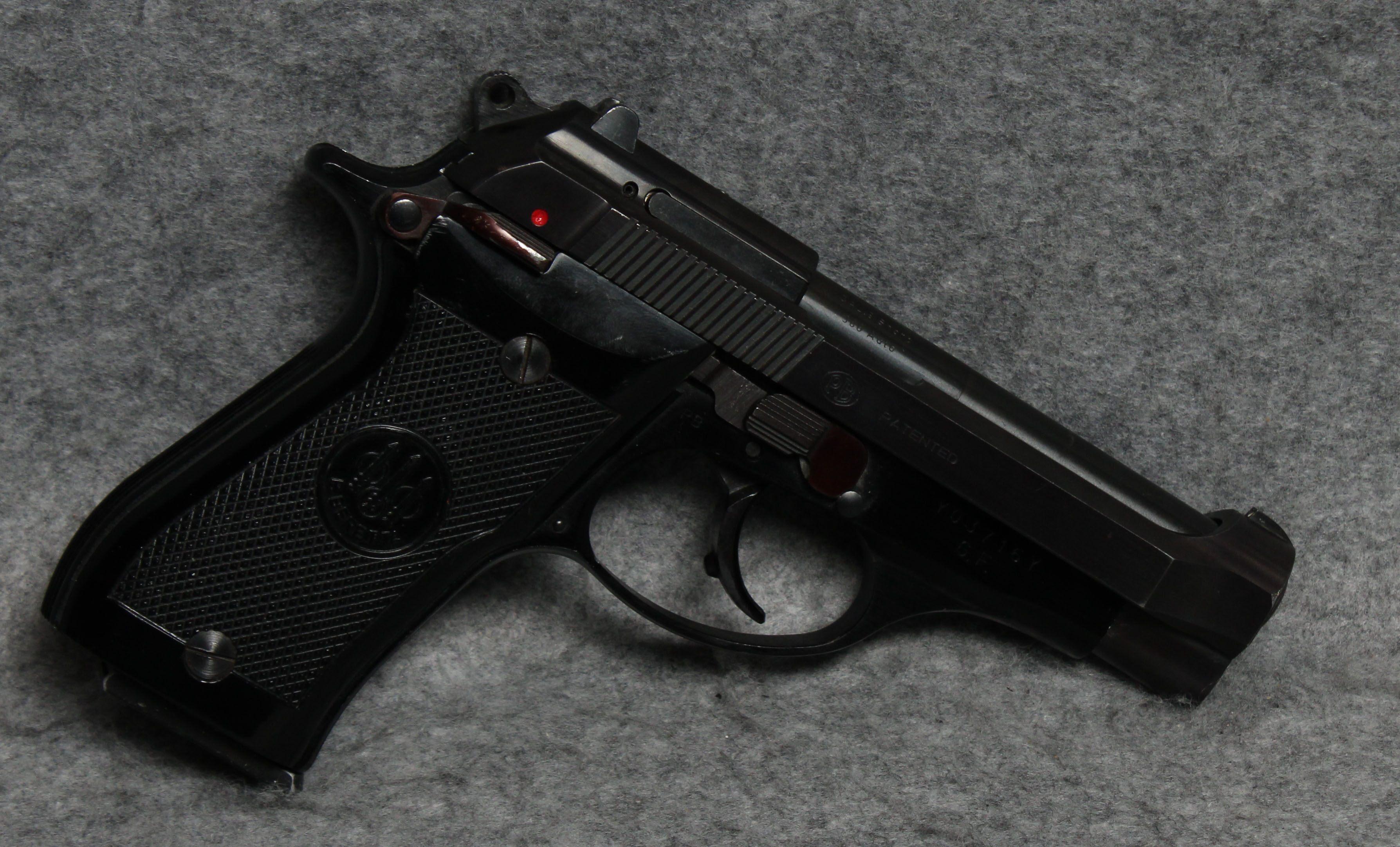 Beretta ~ 85 BB ~ 9 Short - Beretta