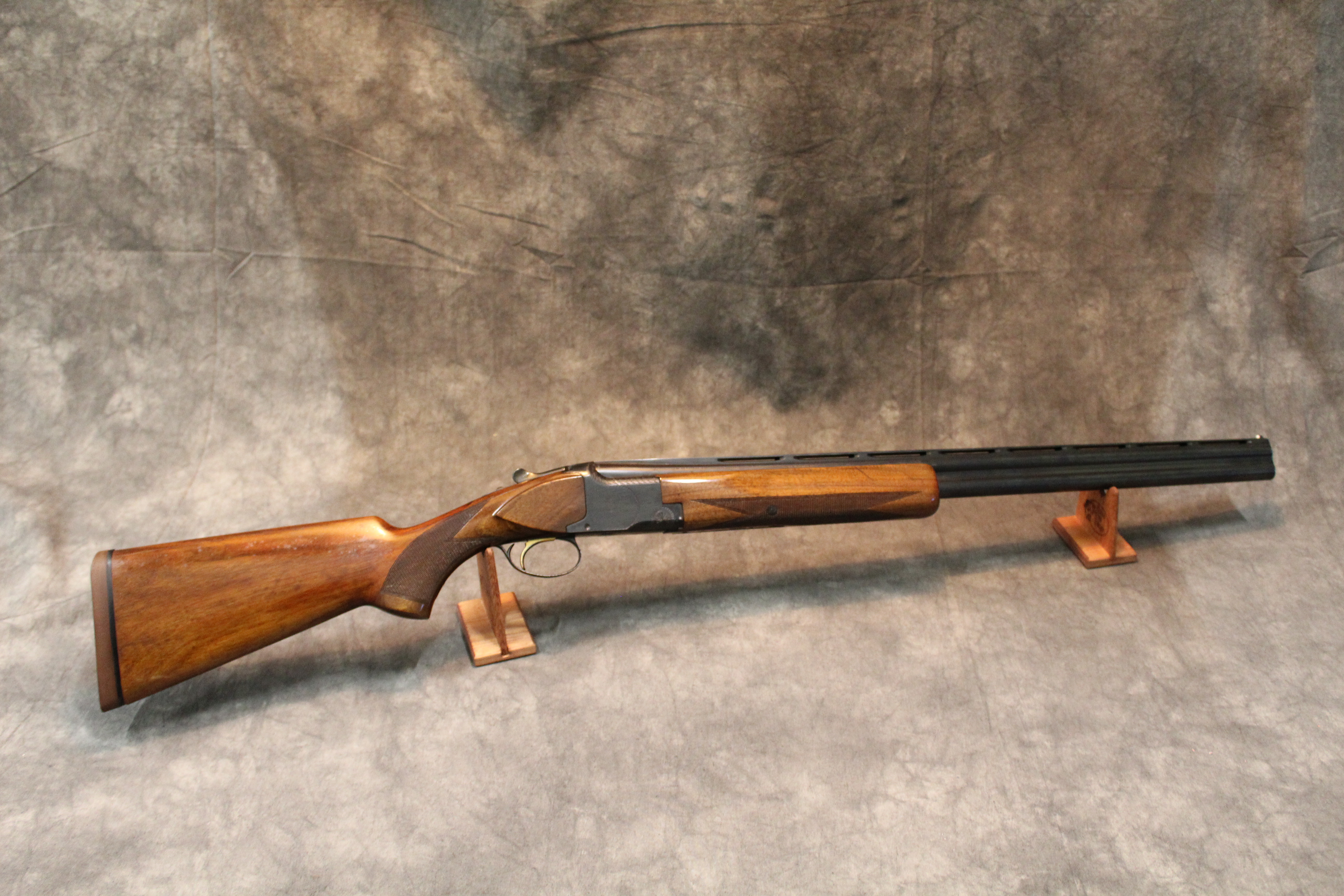 Image of Fabrique Nationale Herstal ~ None marked ~ 12 Gauge
