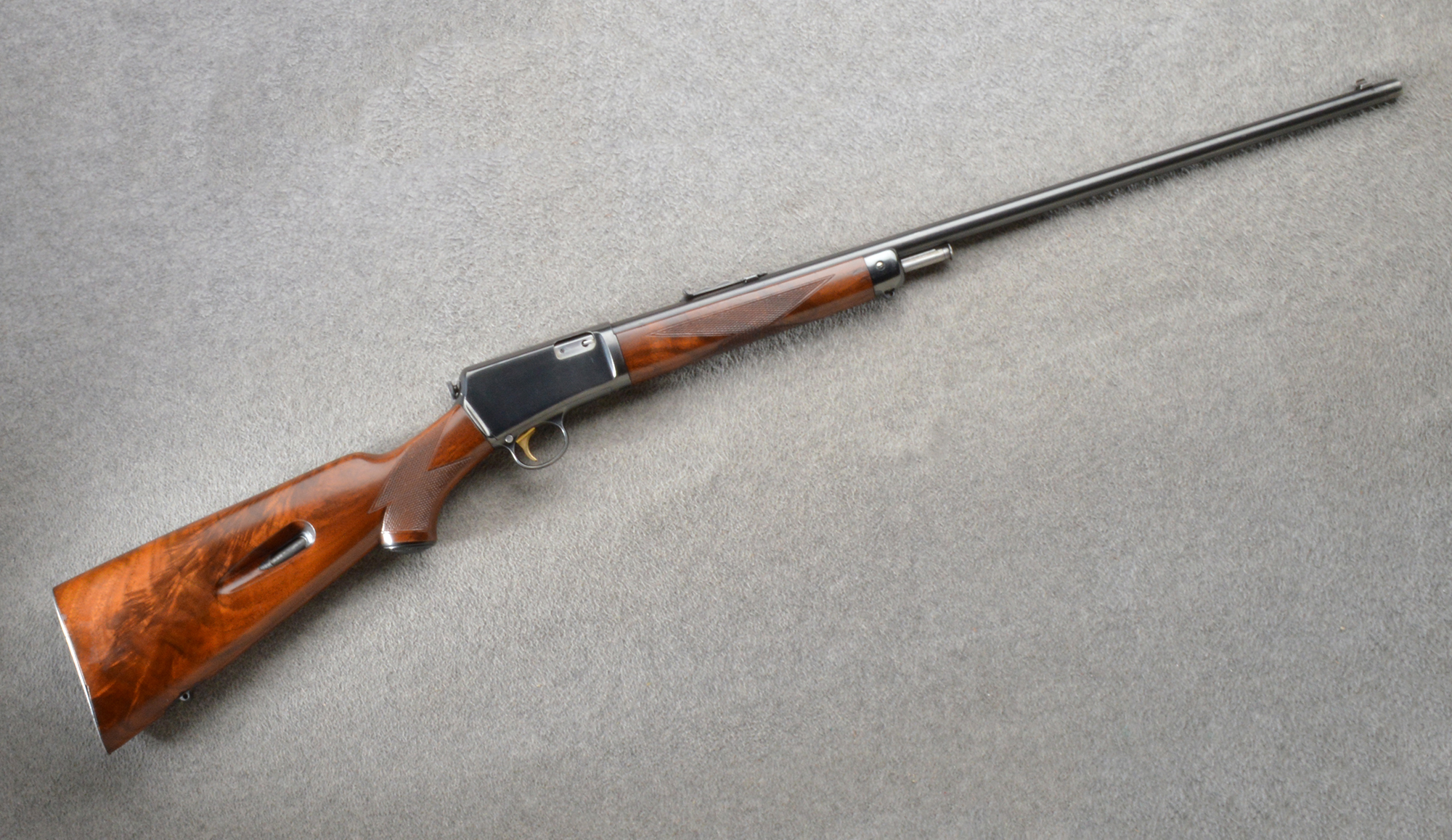 Image of Winchester ~ 63 ~ Super Speed ~ Deluxe ~ 22 Long Rifle ~ 1952 Production