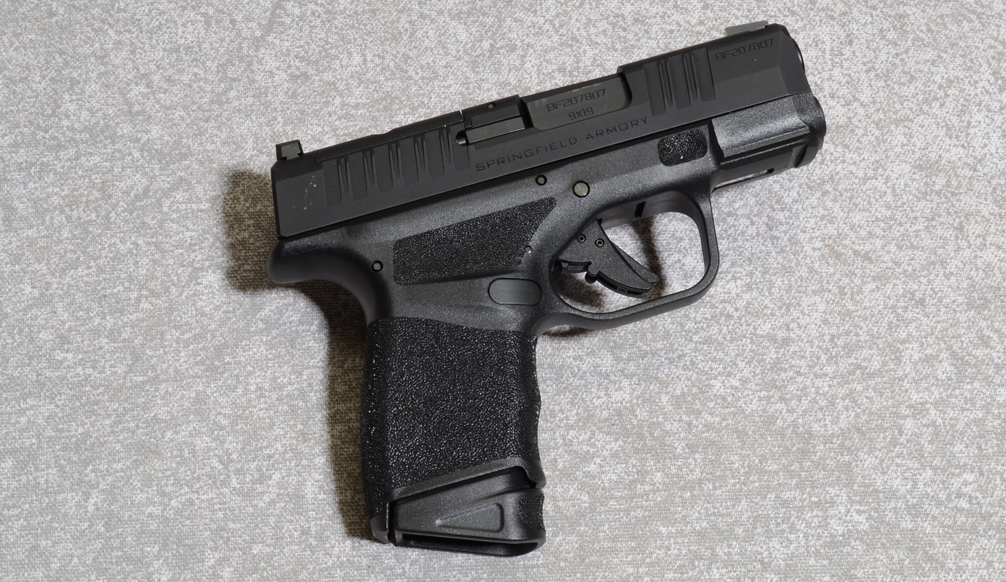 Image of Springfield Hellcat Pistol, 9mm Luger, 3 Inch Barrel, 1 1/4 lbs.