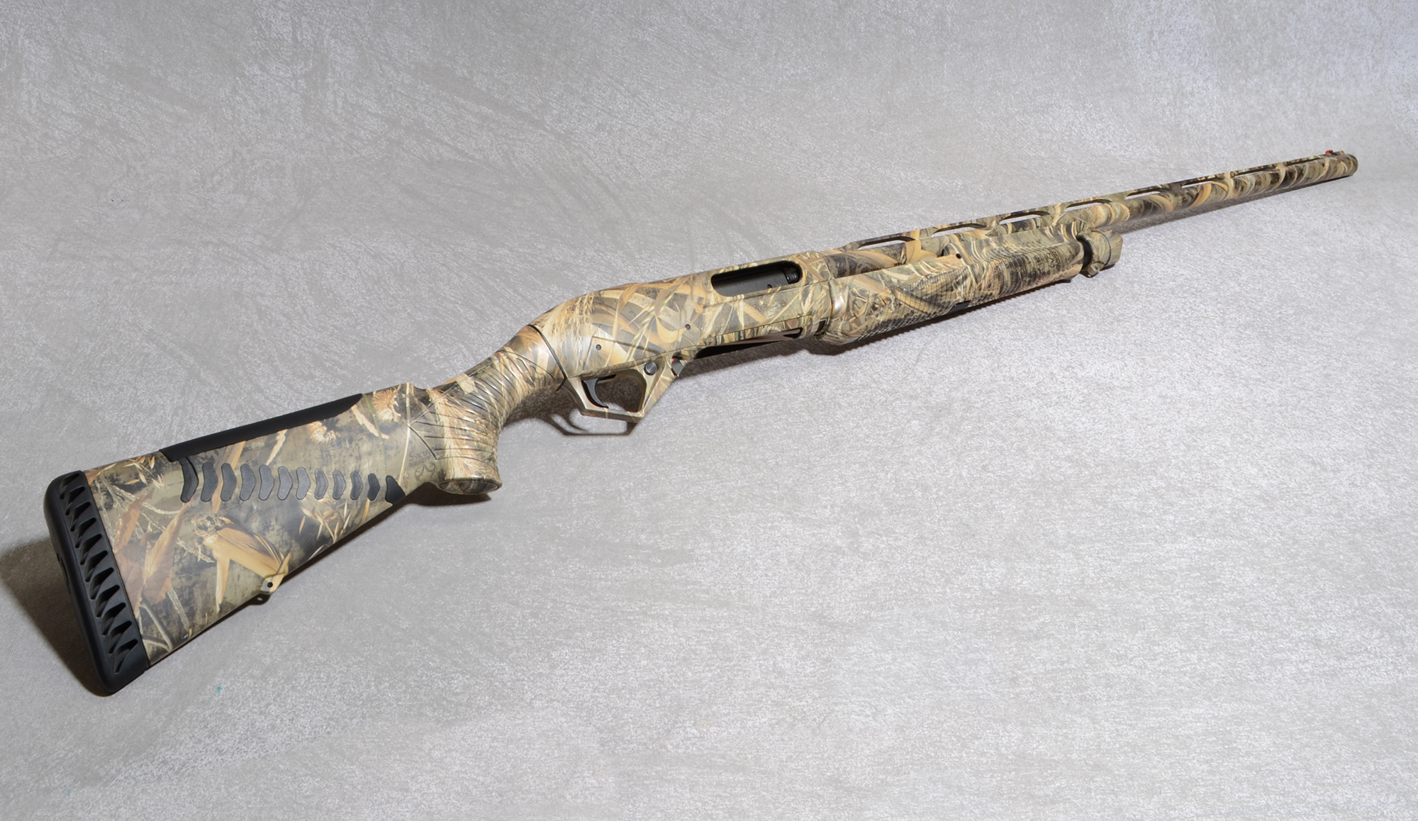 Benelli SuperNova Shotgun, 12 Gauge, 28 Inch Barrel, 8 1/2 lbs. - Bass Pro Shops