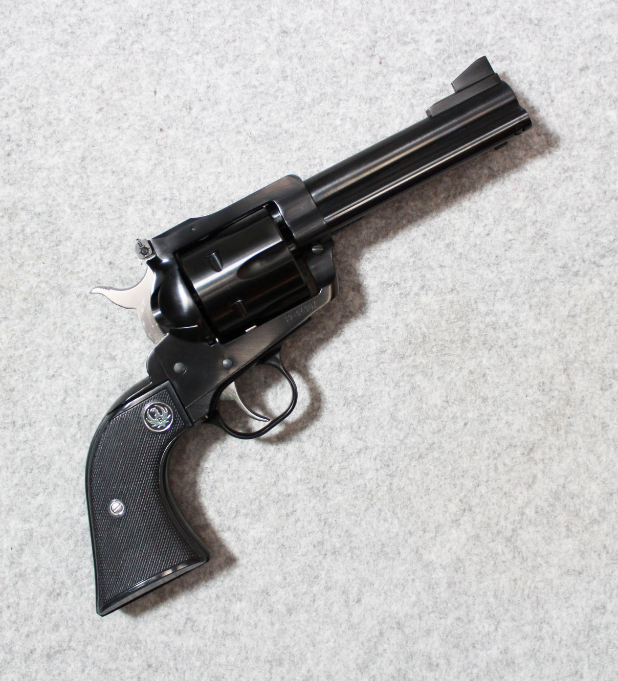 Ruger ~ New Model Blackhawk~ .41 Remington Magnum - Bass Pro Shops