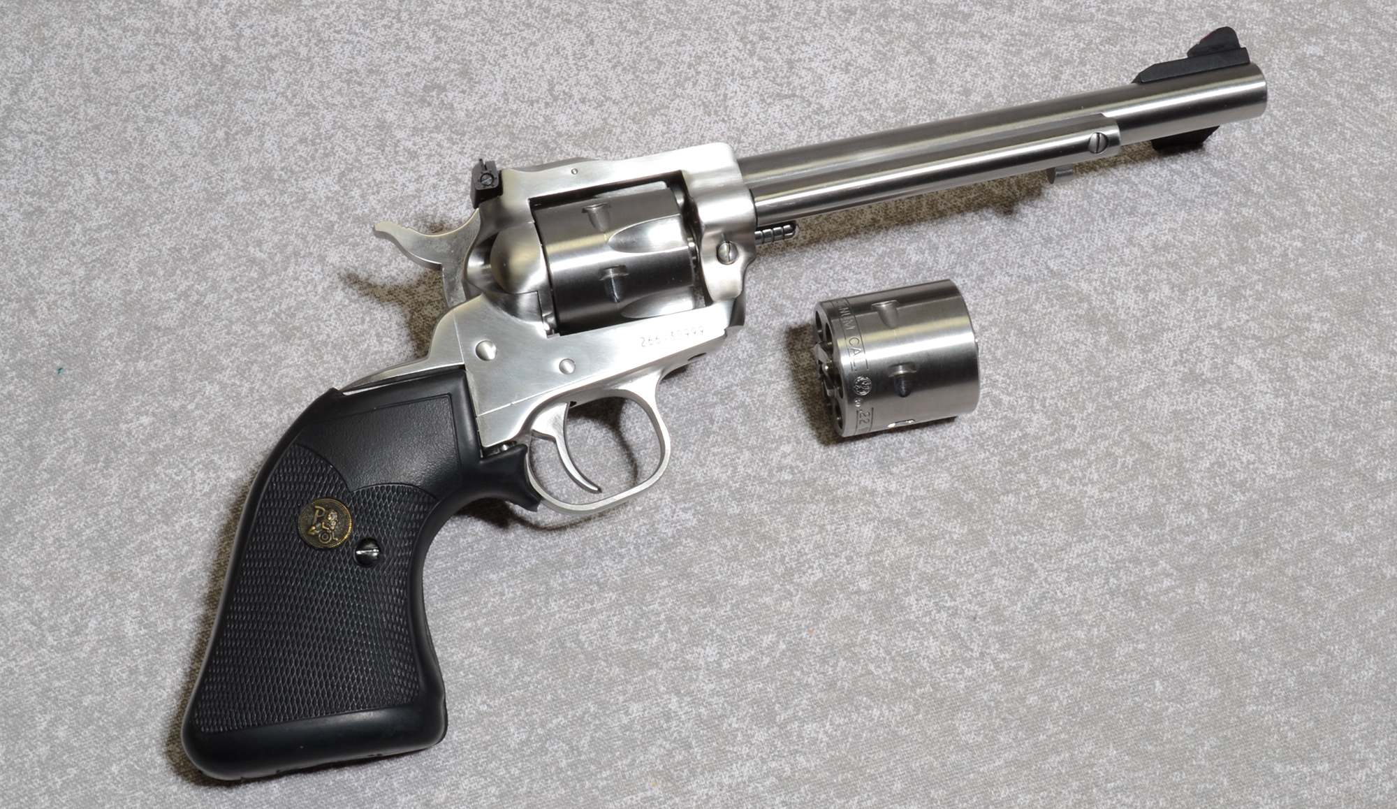 Image of Ruger Single Six Revolver, .22 Long Rifle / .22 Magnum, 6 1/2 Inch Barrel, 2 3/4 lbs.