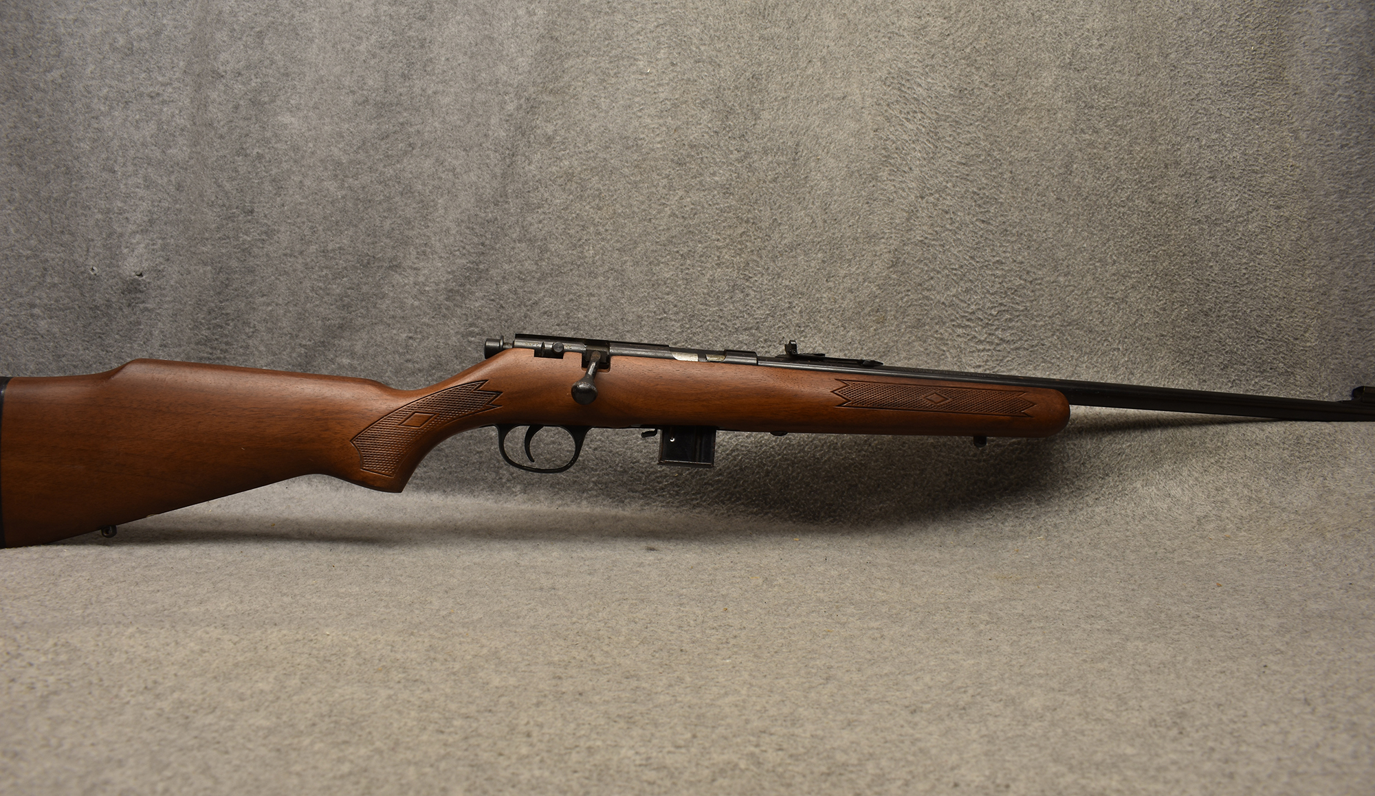 Marlin ~ Model 882 ~ .22 Magnum - Bass Pro Shops