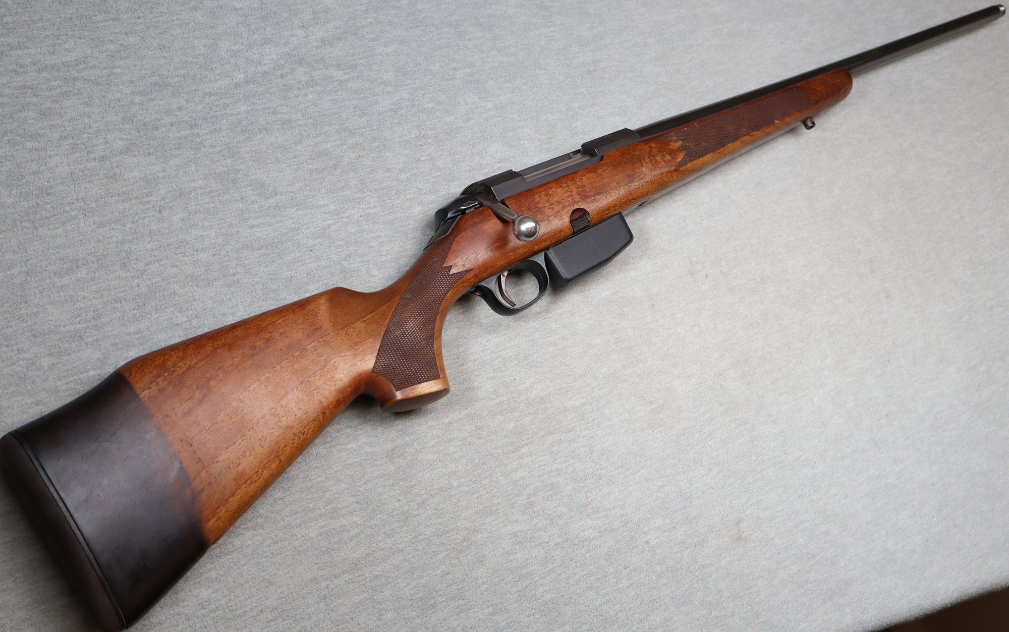 Tikka ~ M595 ~ .243 WIN - Tikka