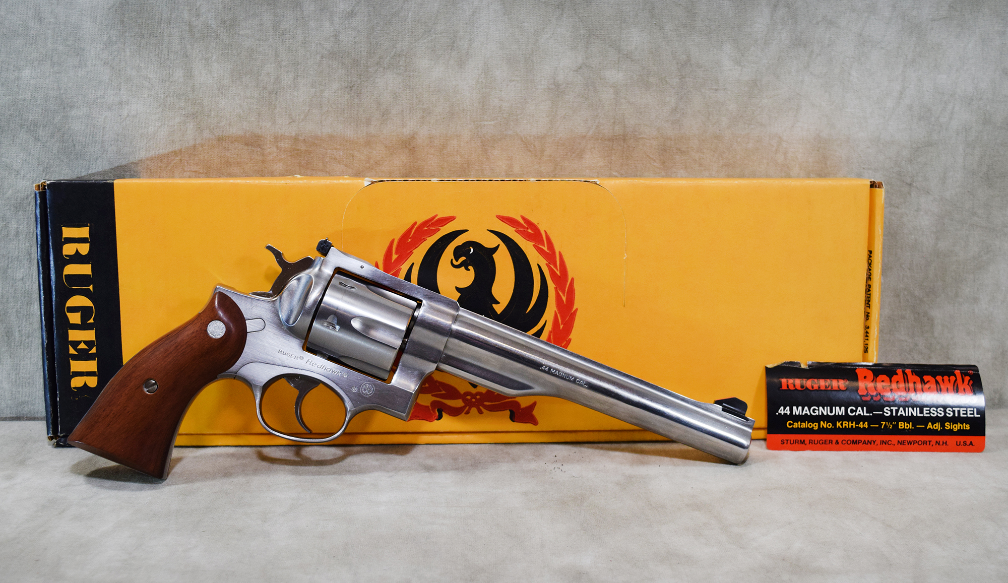 Ruger~Redhawk~.44 Magnum - Bass Pro Shops