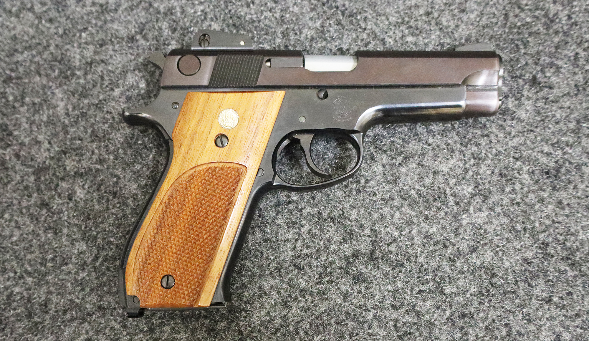 Image of Smith & Wesson ~ Model - 539 ~ 9mm Luger