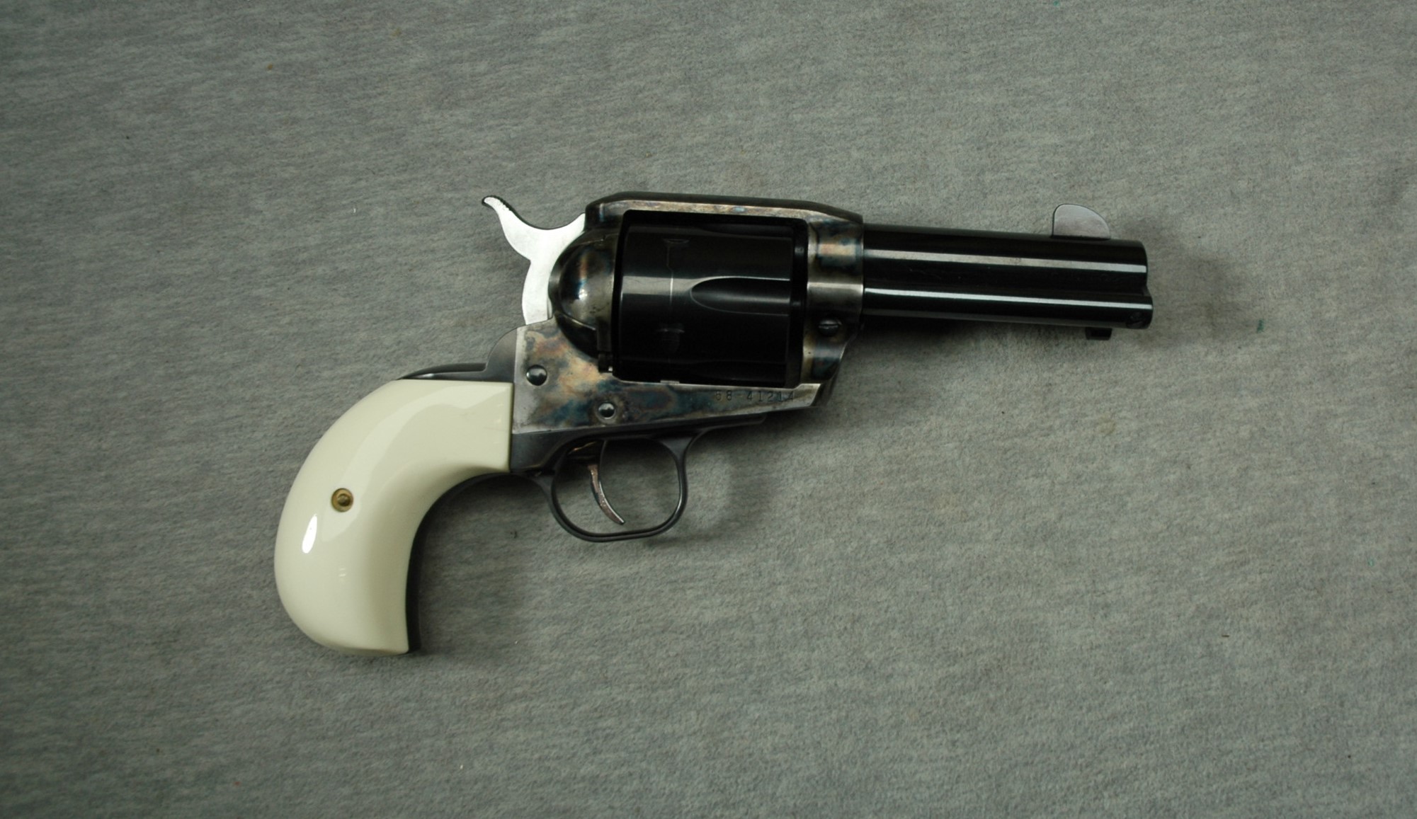Image of Ruger ~ Vaquero Birdseye ~ .45 Colt