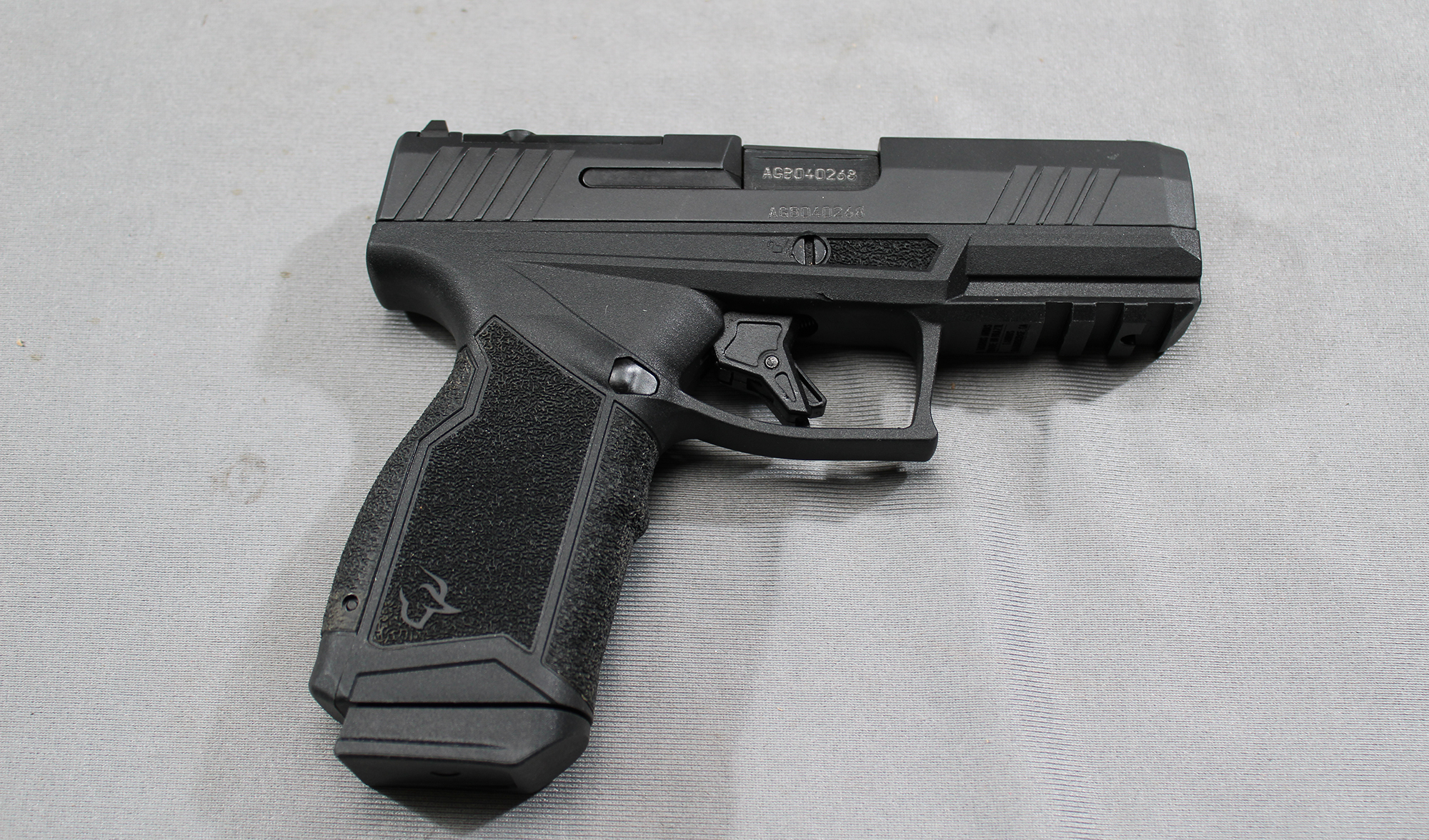 Taurus~ GX4 carry~ 9mm - Bass Pro Shops