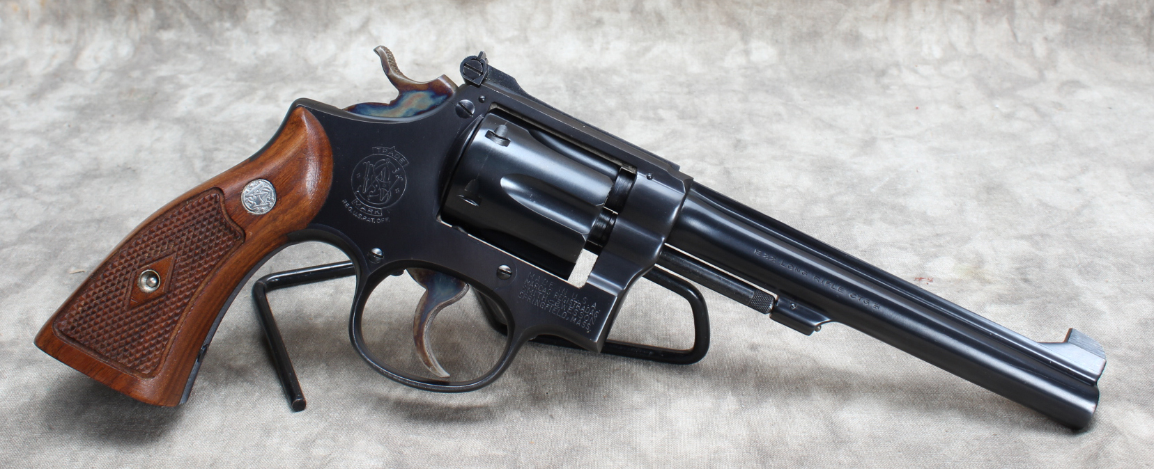 Smith & Wesson~ K22~ .22 Long Rifle - Bass Pro Shops