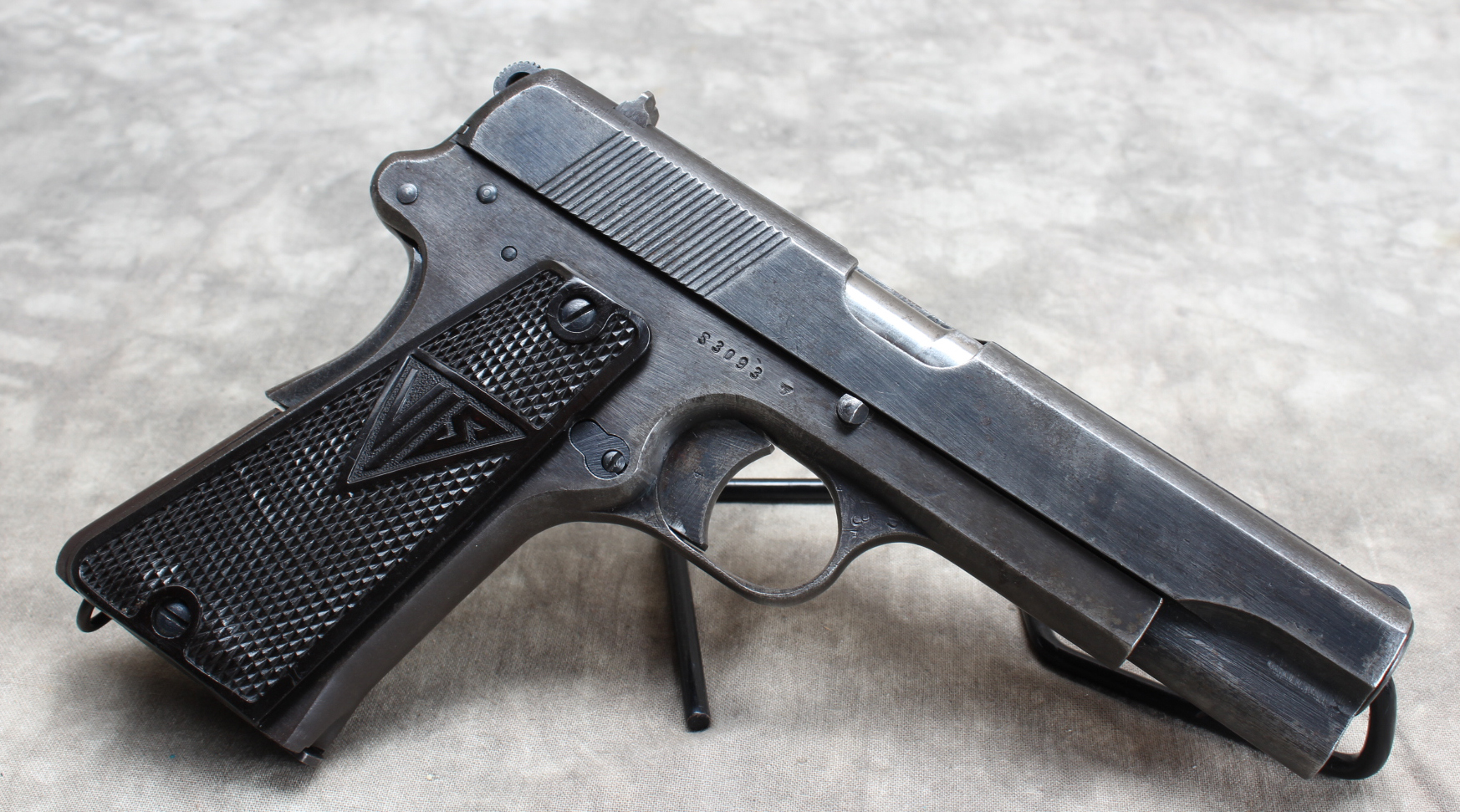 F.B. Radom~ VIS Model 35~9x19 - Bass Pro Shops