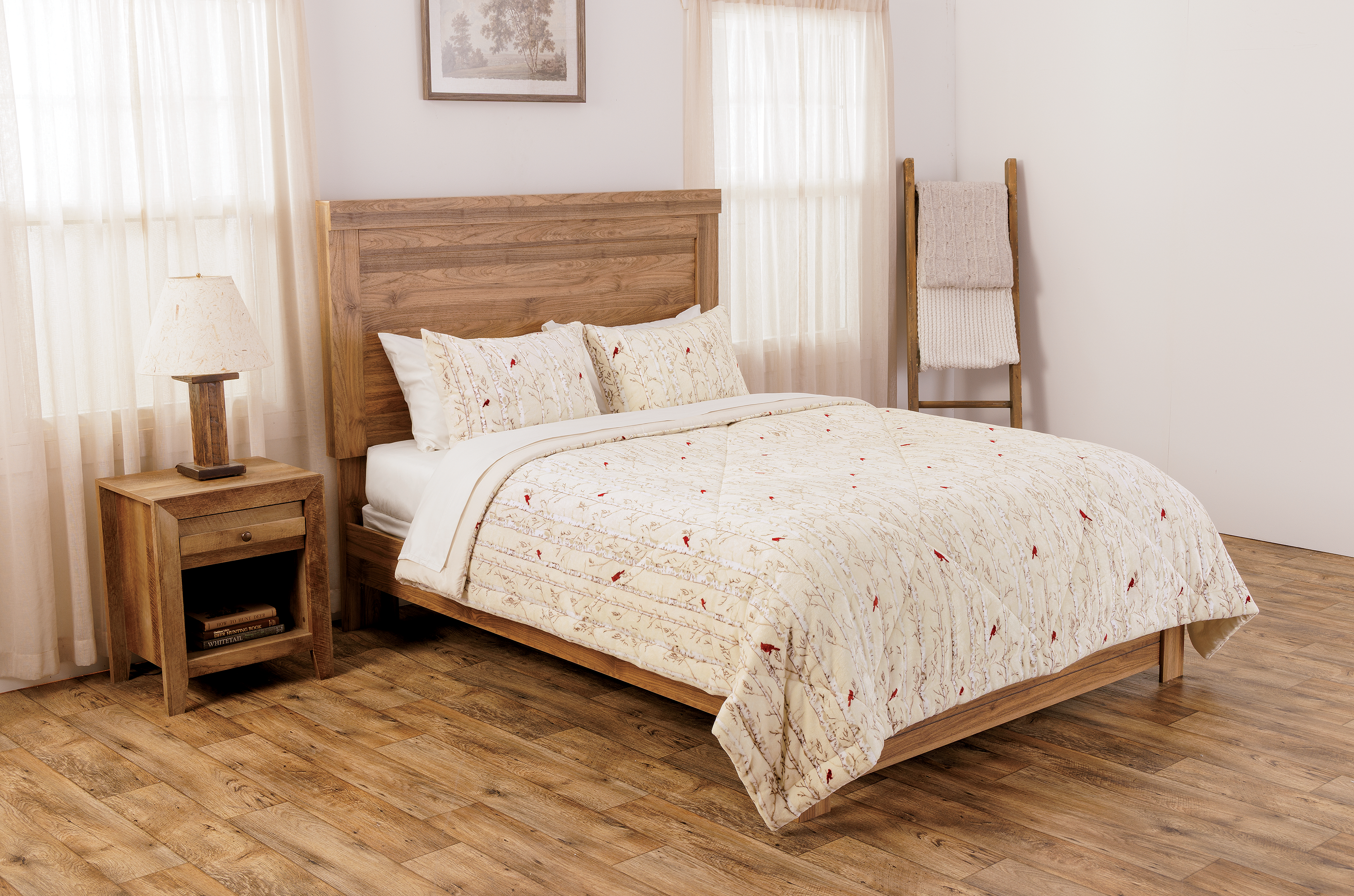 Image of White River Home Cardinal Perch Coco Flannel Comforter Set - Full/Queen