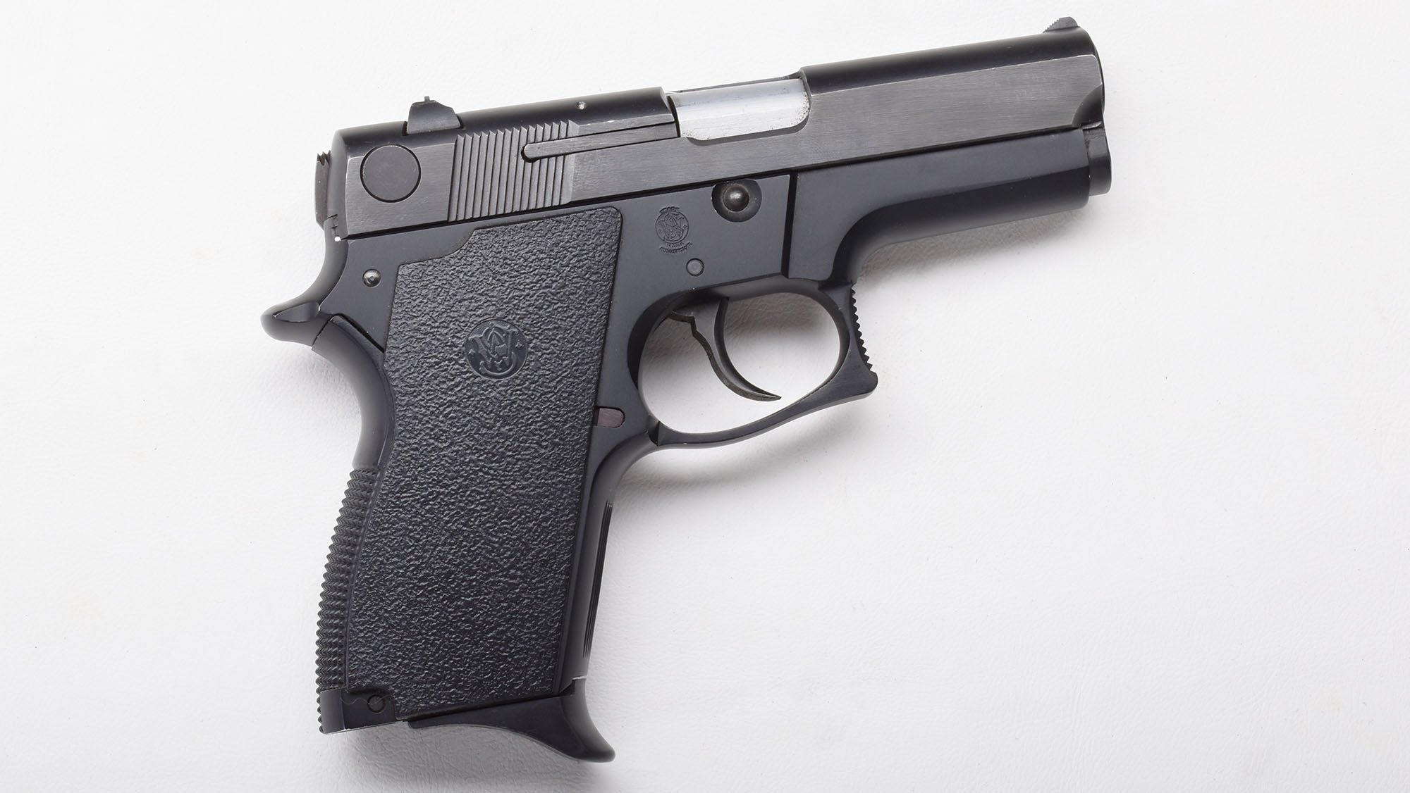 Image of Smith & Wesson ~ Model 469 ~ 9mm Luger